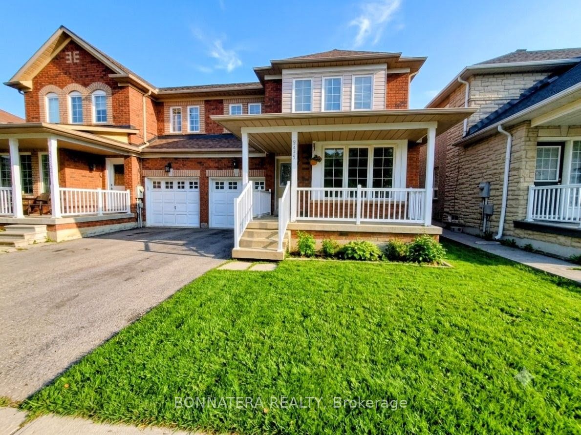 5455 Farmcote Drive, Mississauga, ON L5M 6L2