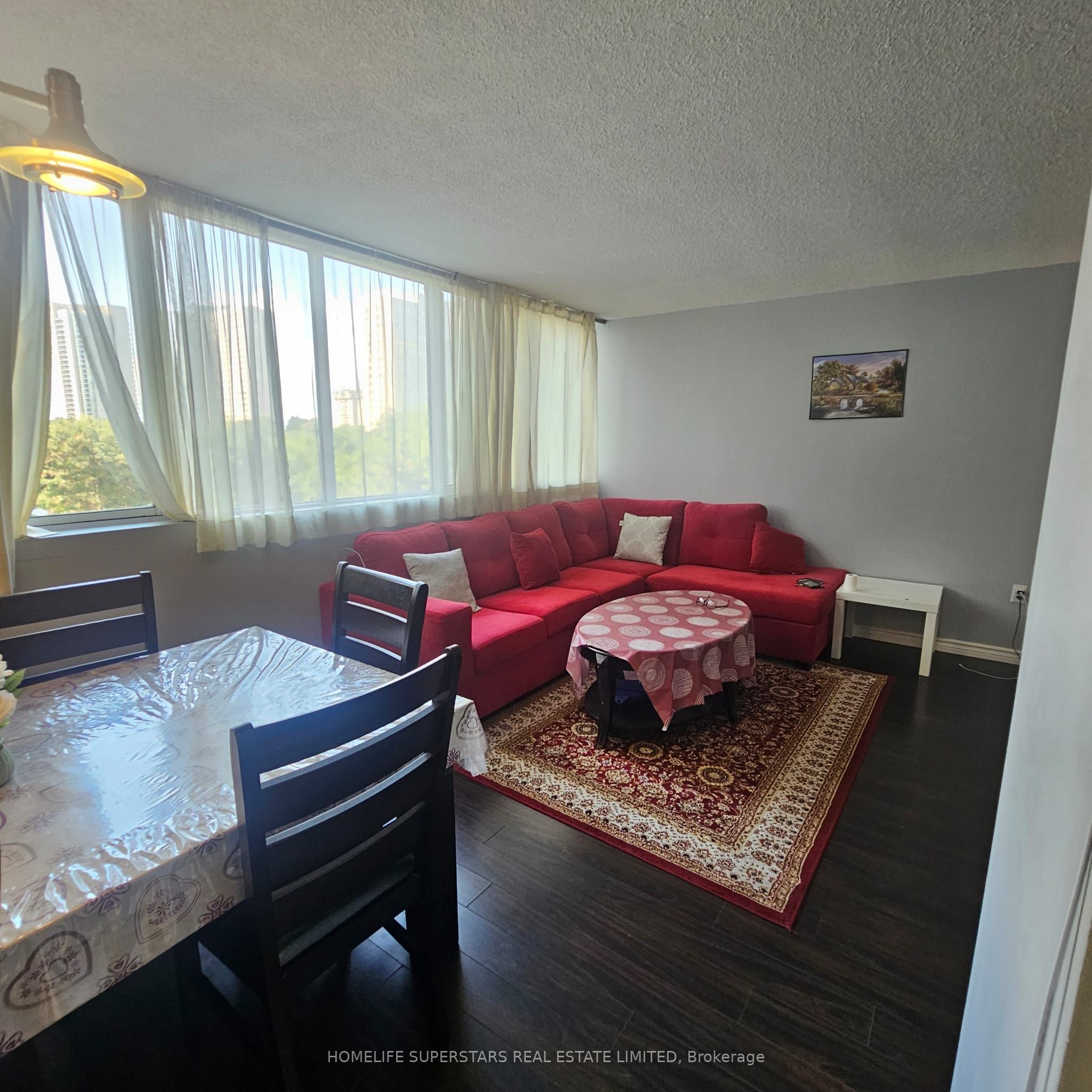 3590 Kaneff Crescent 506, Mississauga, ON L5A 3X3 photo 4