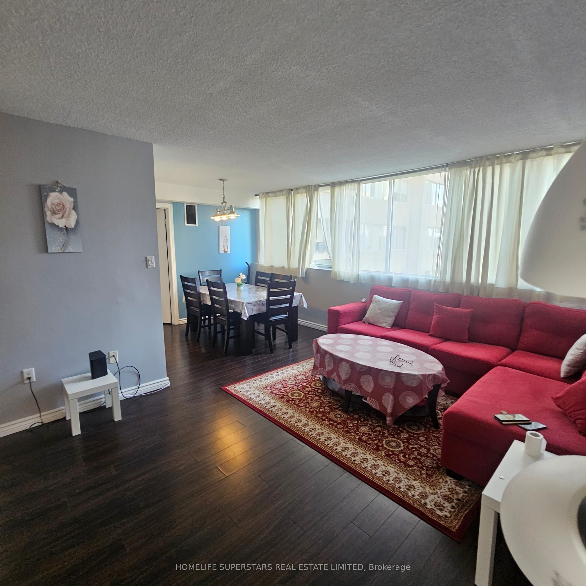 3590 Kaneff Crescent 506, Mississauga, ON L5A 3X3 photo 5