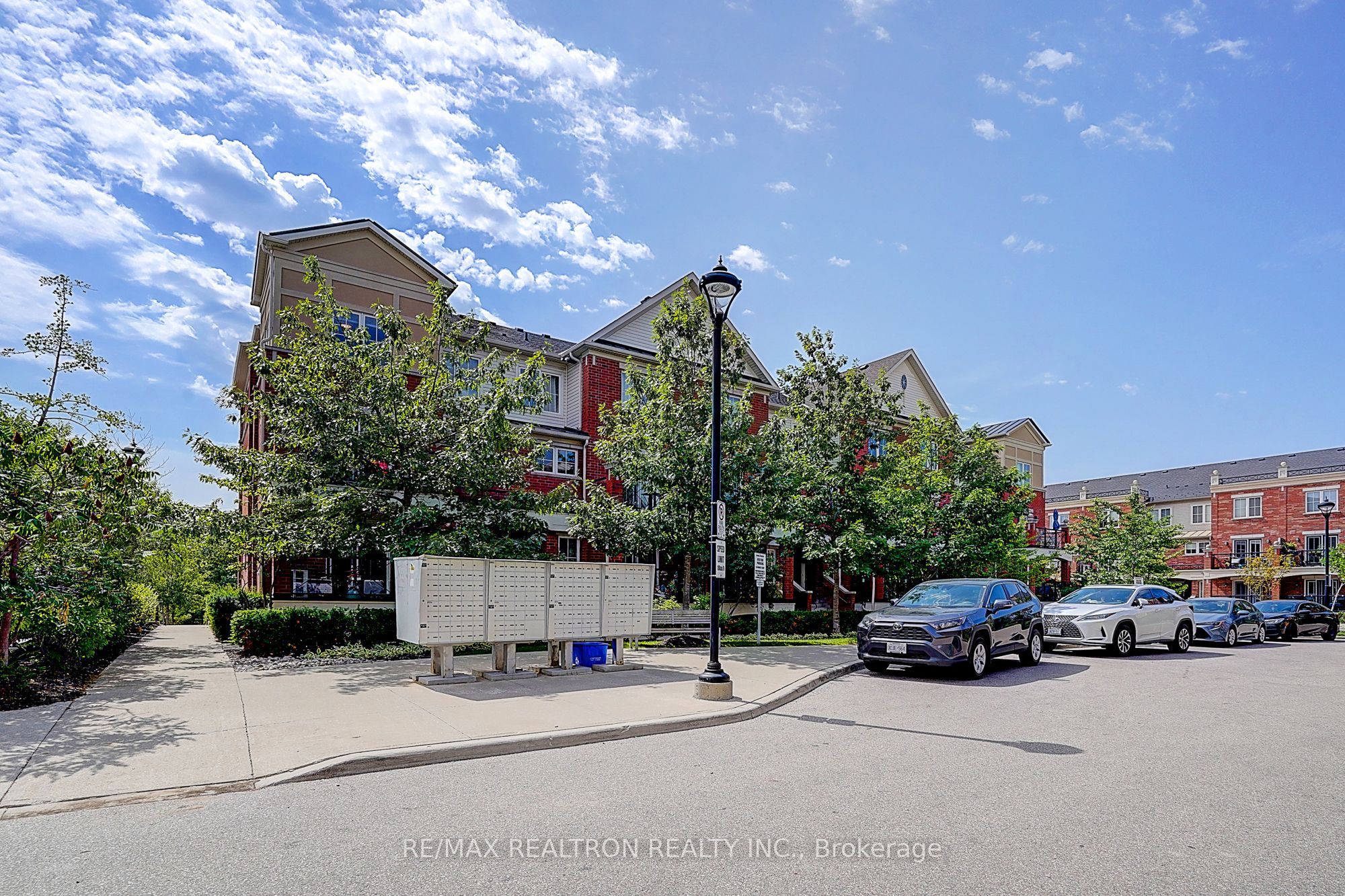 2492 Post Road 16, Oakville, ON L6H 0G6 photo 5
