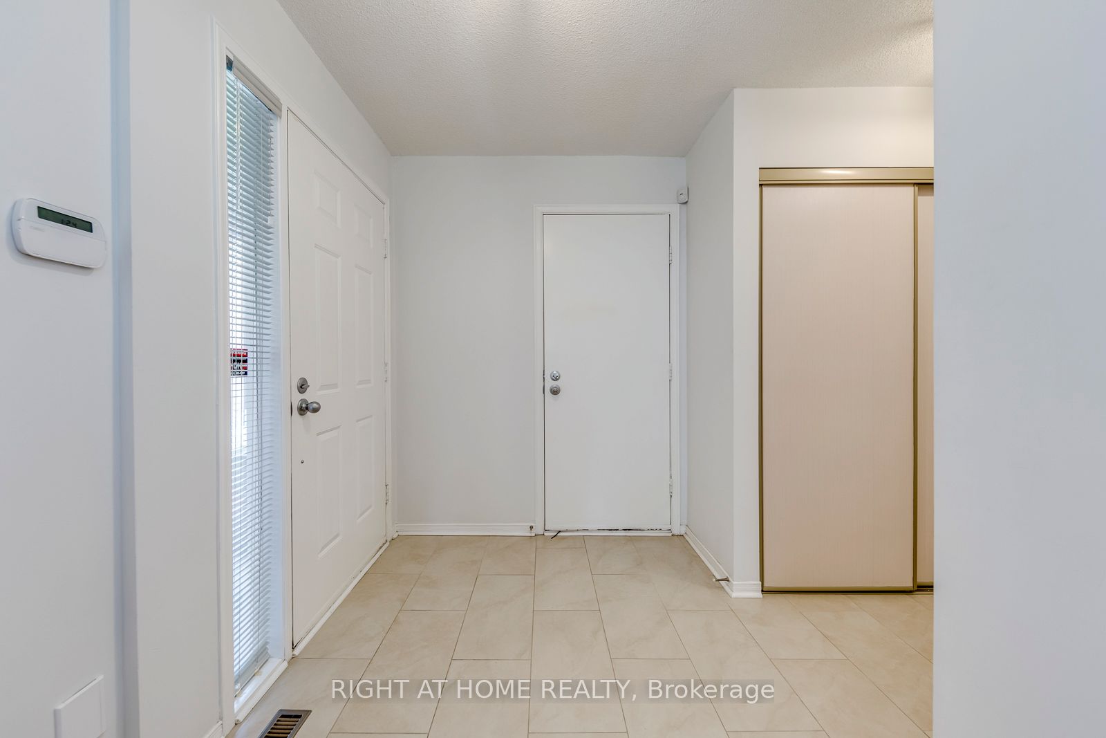 17 Nickel Crescent, Brampton, ON L6S 4W3 photo 4