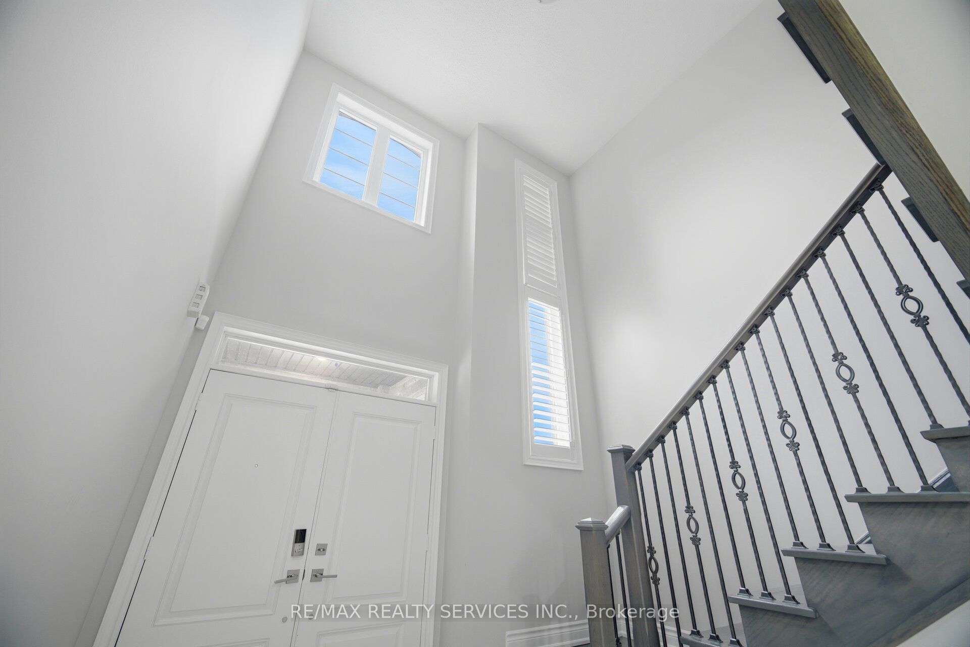 77 Deer Ridge Trail, Caledon, ON L7C 3Z5 photo 5