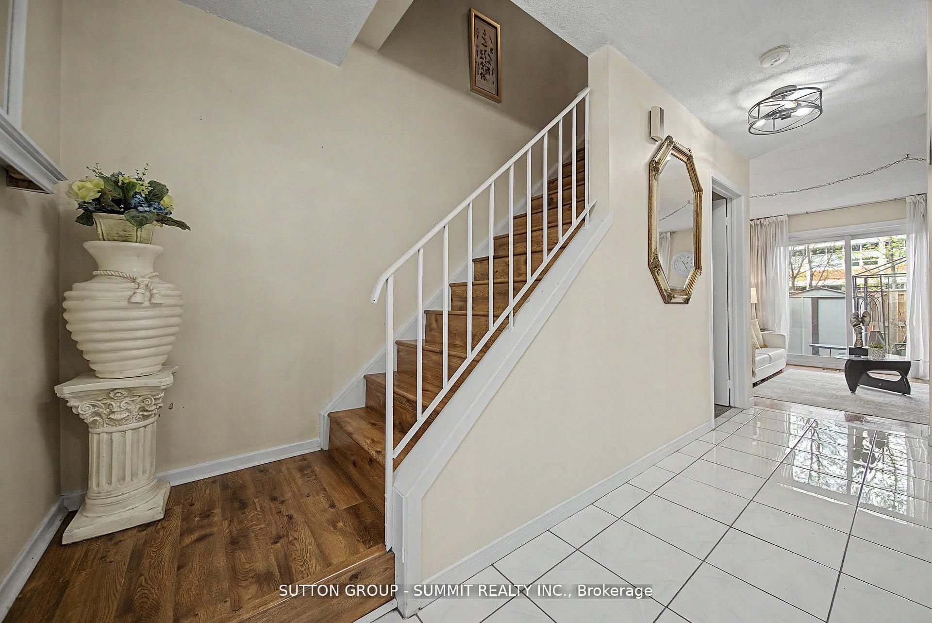 45 E Hansen Road N 61, Brampton, ON L6V 3C5 photo 4