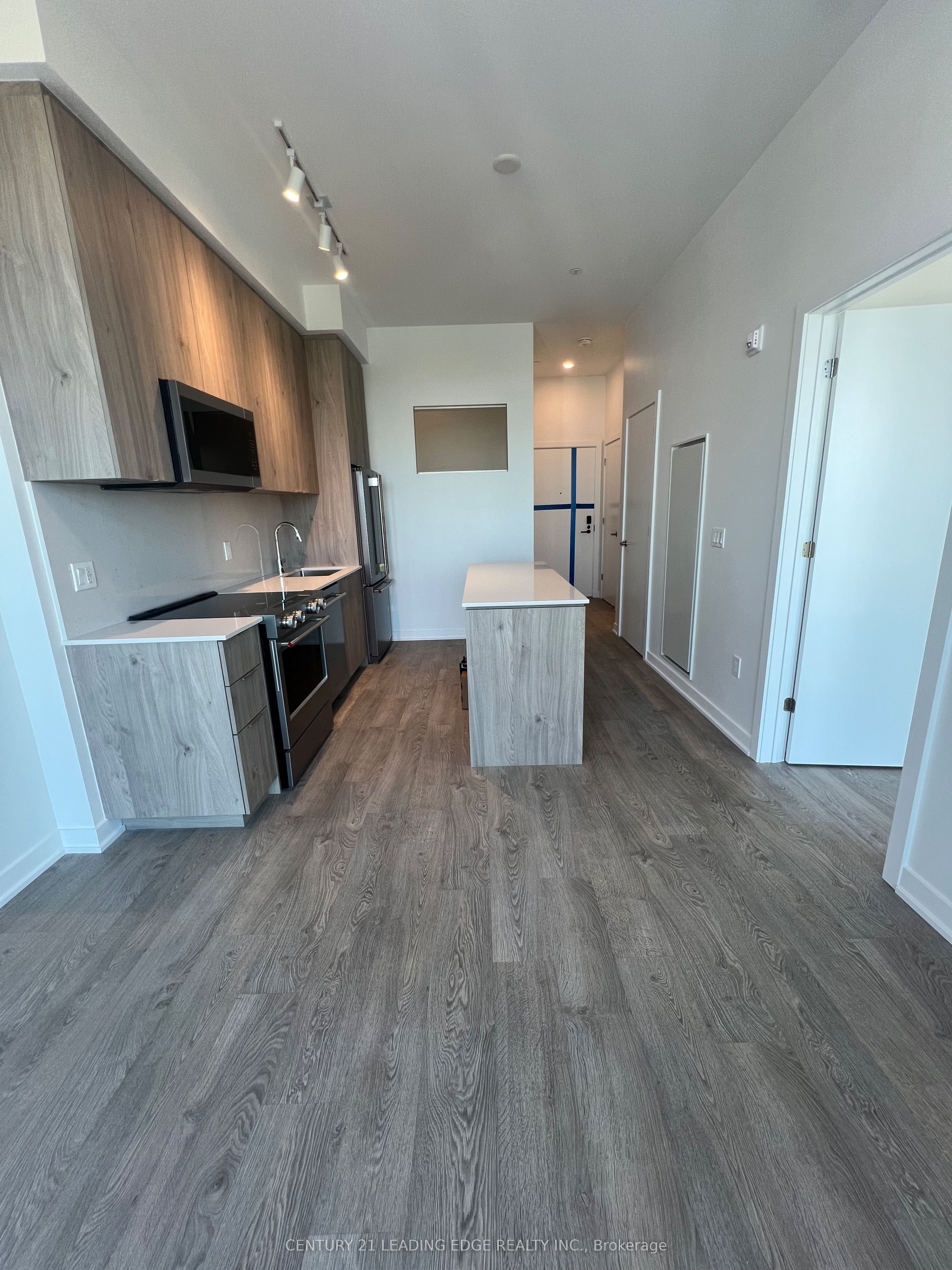 740 Whitlock Avenue E810, Milton, ON L9T 7E7 photo 5