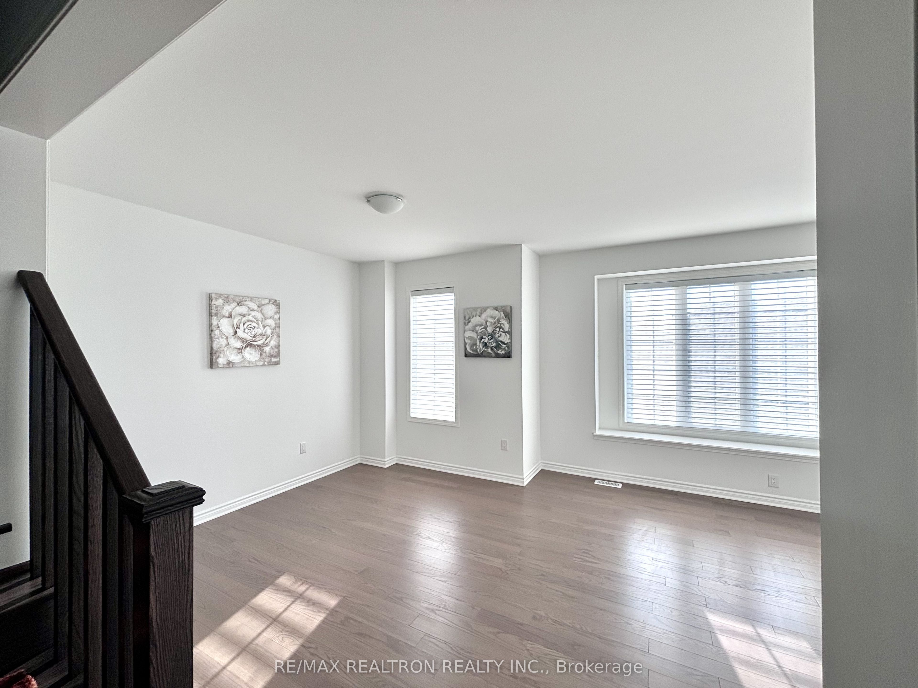 1340 Ripplewood Avenue, Oakville, ON L6M 5P1 photo 3