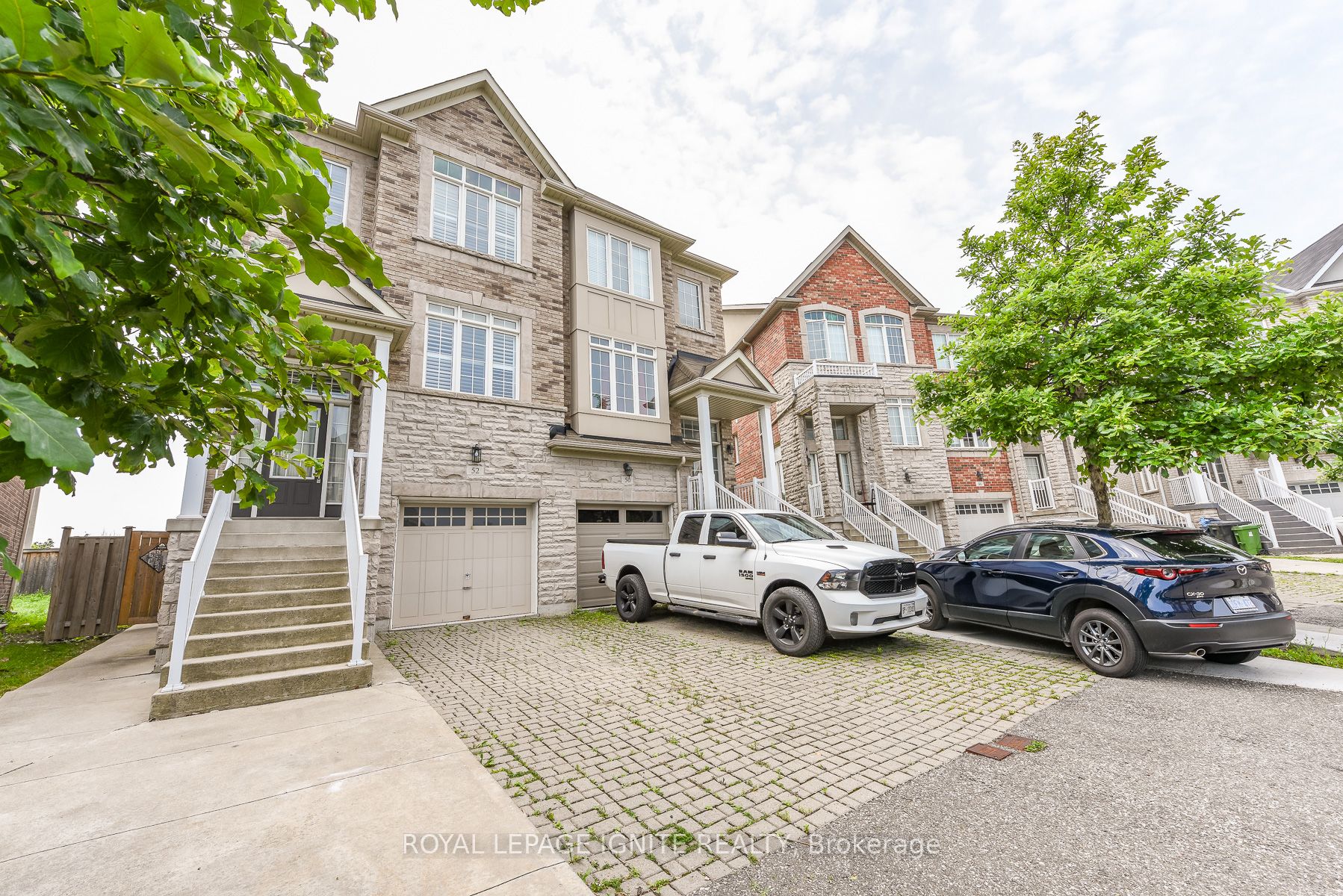 52 Harpreet Circle, Toronto, ON M9W 0E2 photo 3