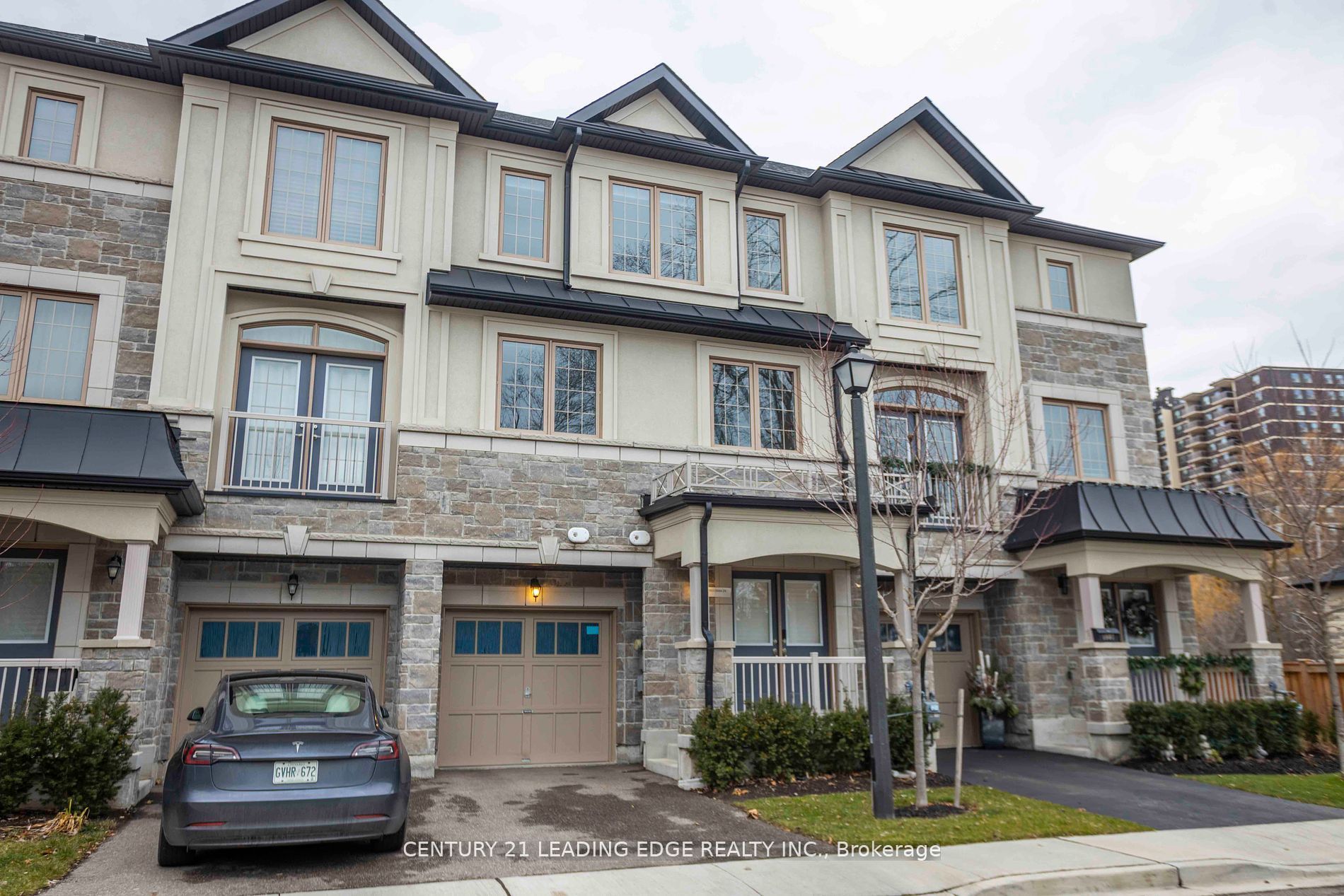 1983 Oana Drive, Mississauga, ON L5J 0A4 photo 3