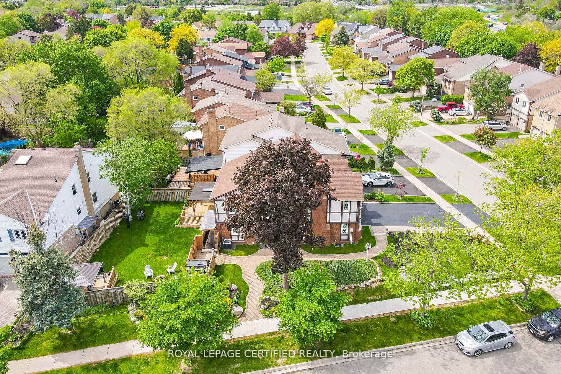 4174 Trellis Crescent, Mississauga, ON L5L 2M2 photo 2
