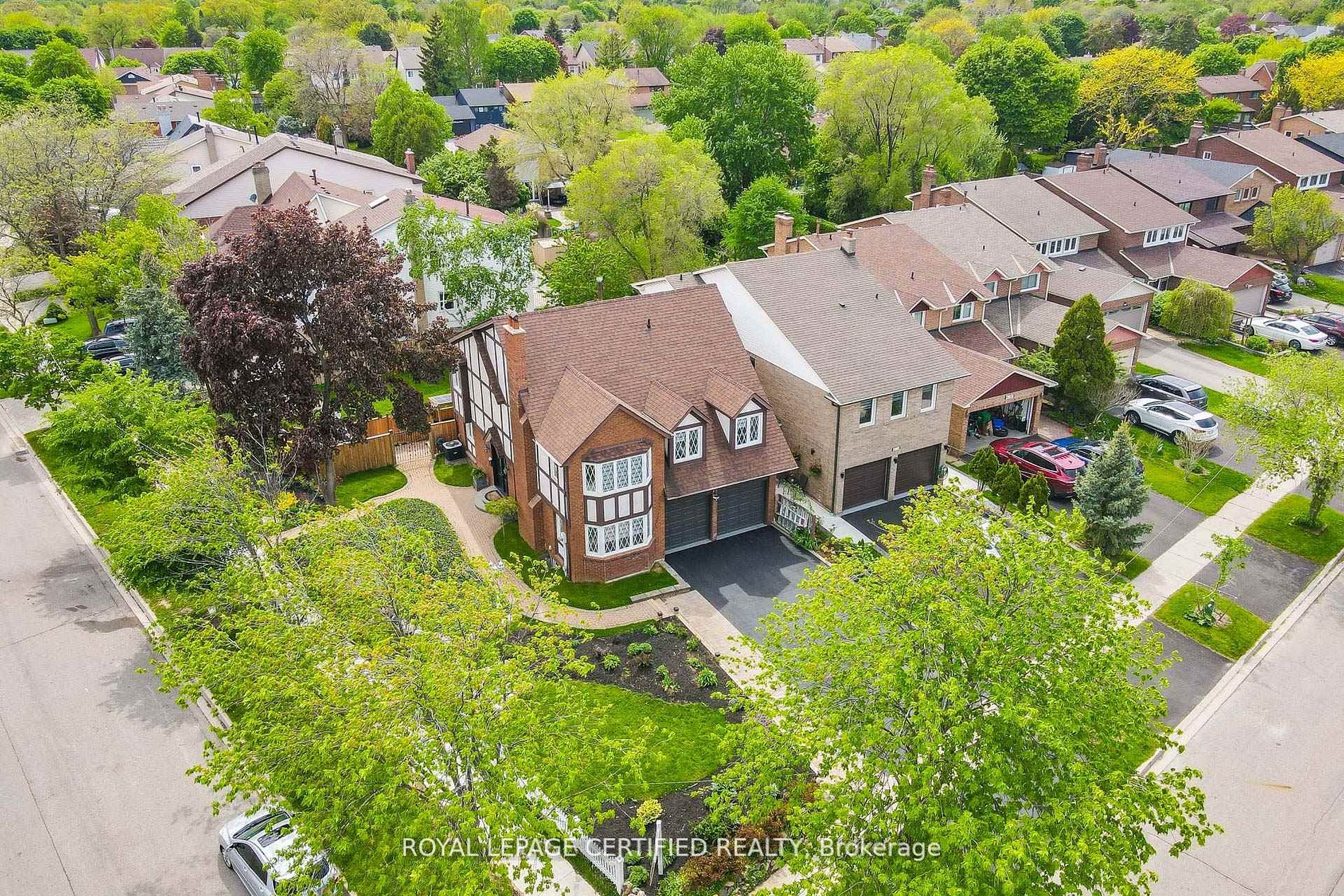 4174 Trellis Crescent, Mississauga, ON L5L 2M2 photo 3