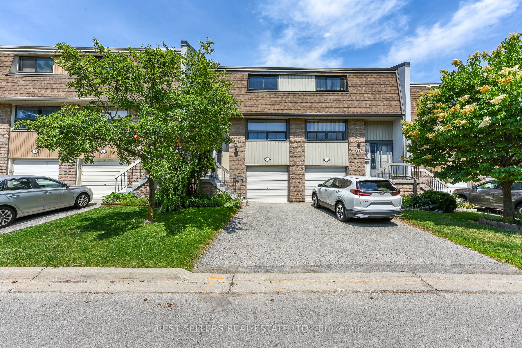 12 Ashton Crescent 12, Brampton, ON L6S 3J9