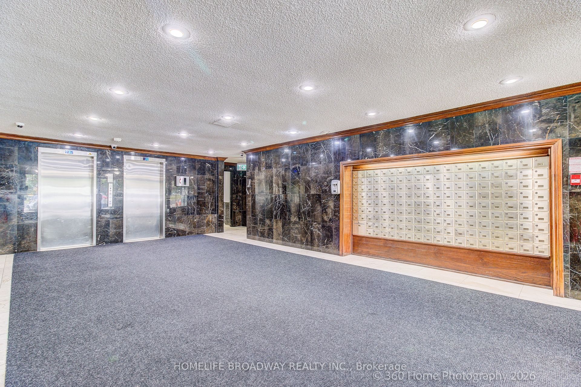 10 Tobermory Drive 512, Toronto, ON M3N 2Y5 photo 4