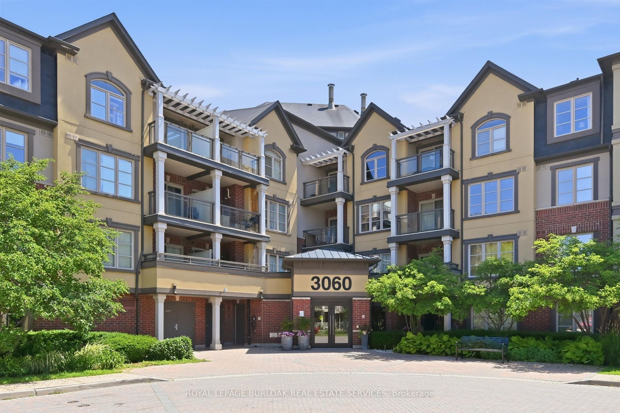 3060 Rotary Way 303, Burlington, ON L7M 0G9