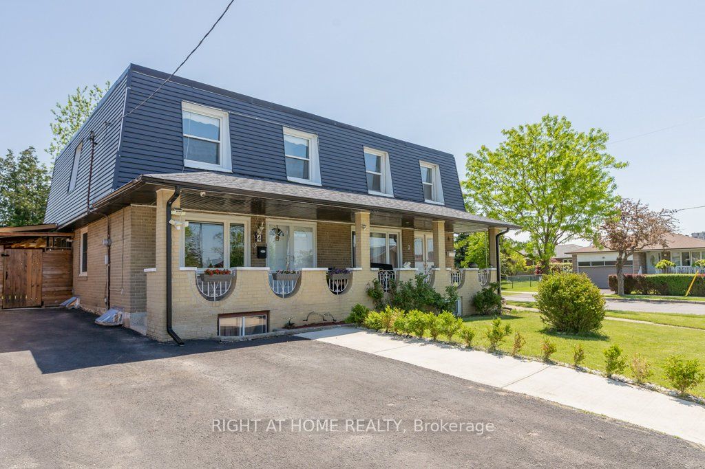 4 Fennimore Crescent, Toronto, ON M3N 1G8 photo 2
