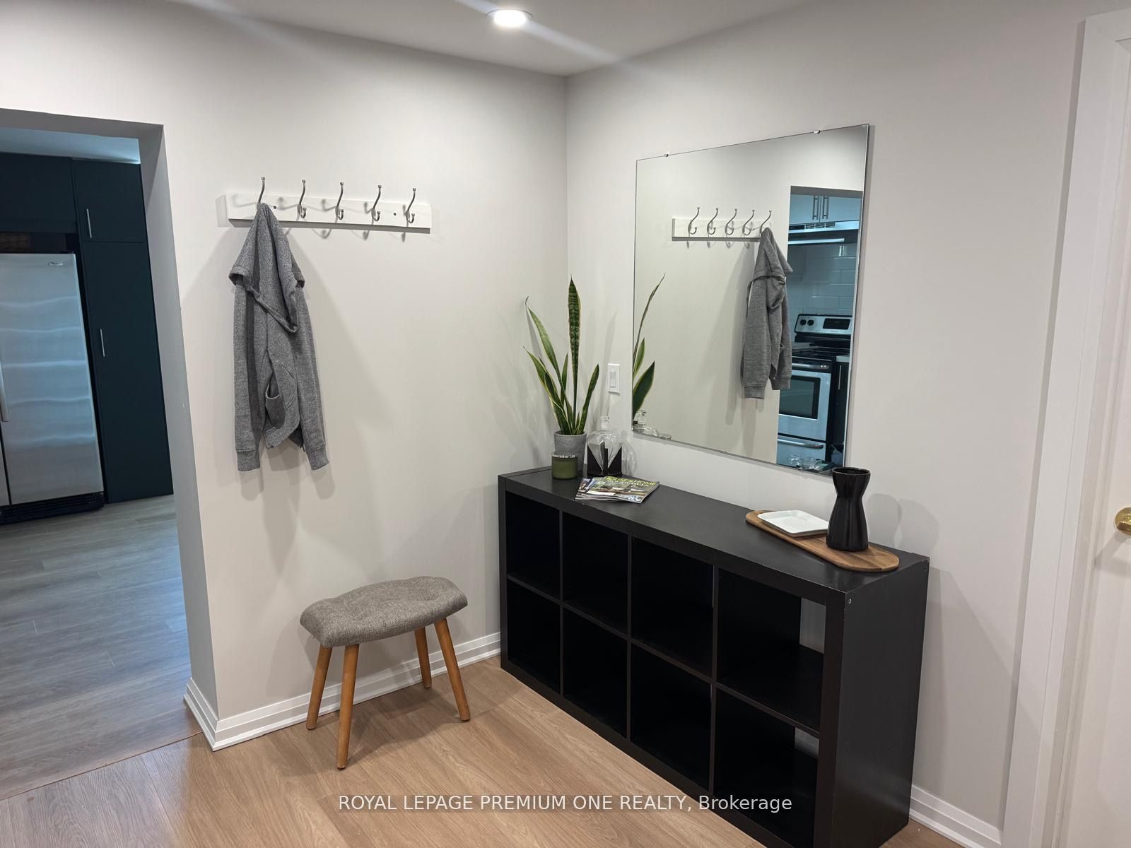 50 Faversham Crescent Basement Level, Toronto, ON M9C 3X6 photo 3