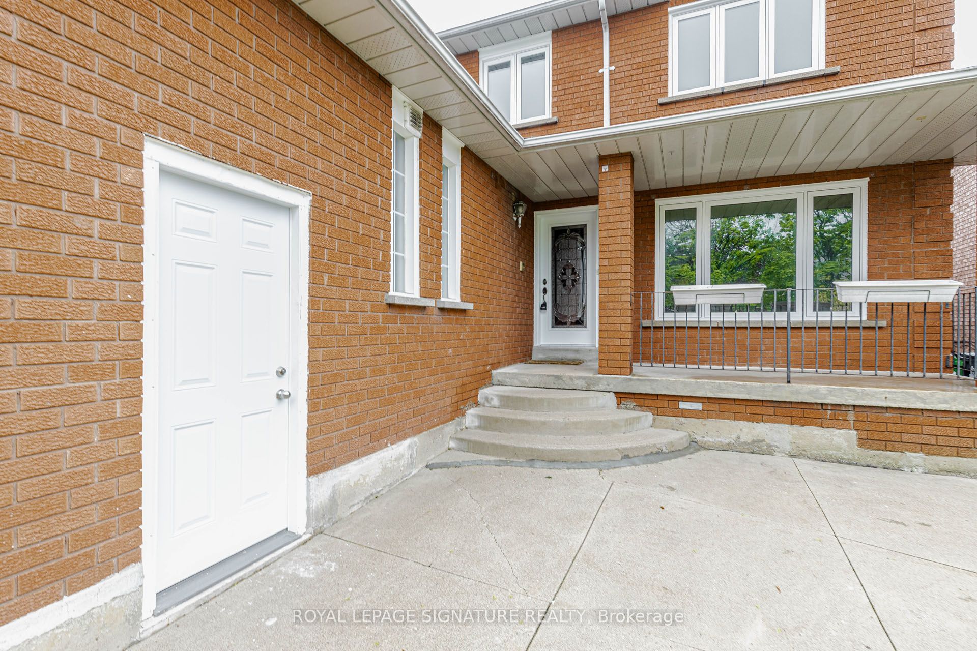 101 Hullrick Drive Basment, Toronto, ON M9W 6W4 photo 2