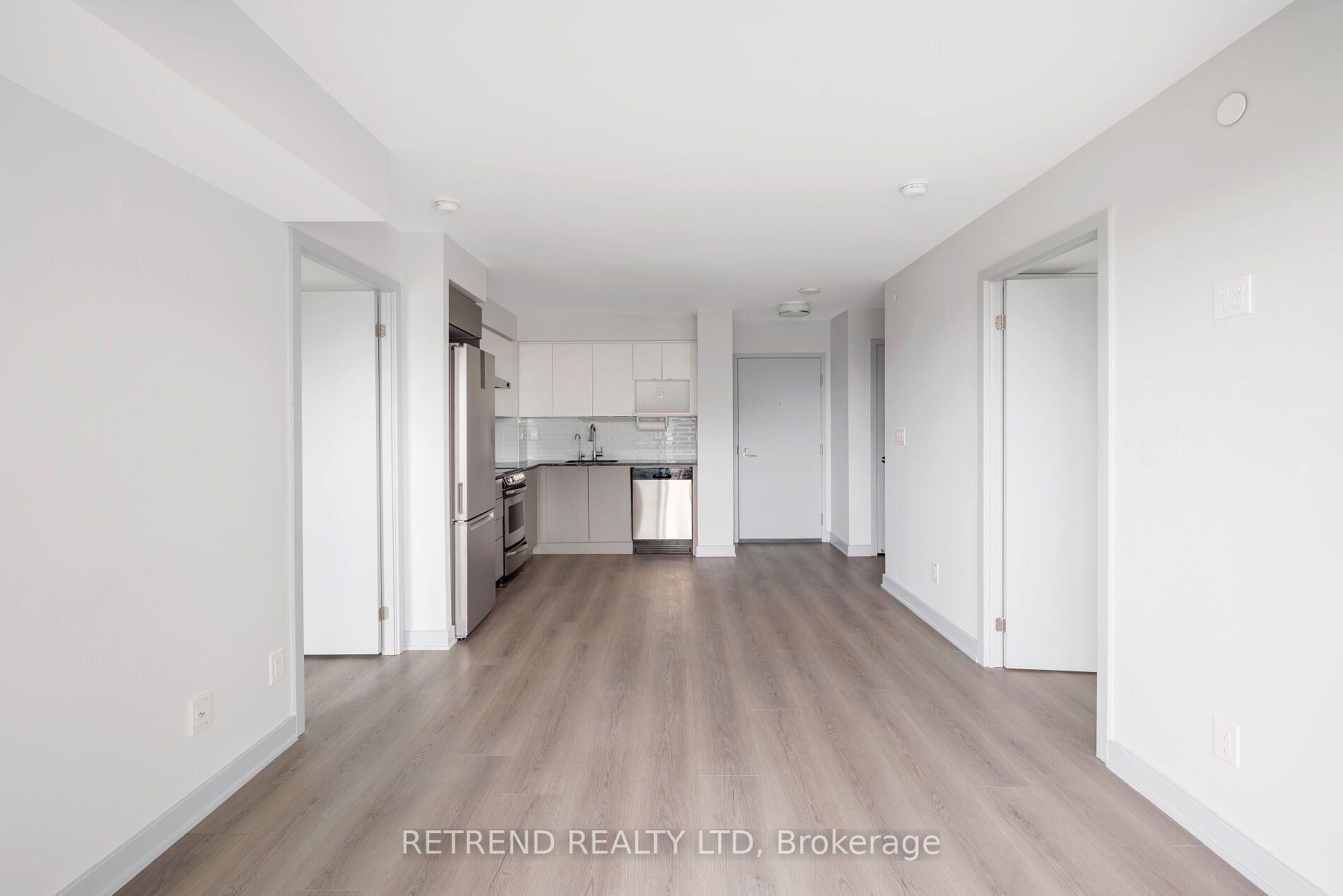 160 Flemington Road 1121, Toronto, ON M6A 0A9 photo 2