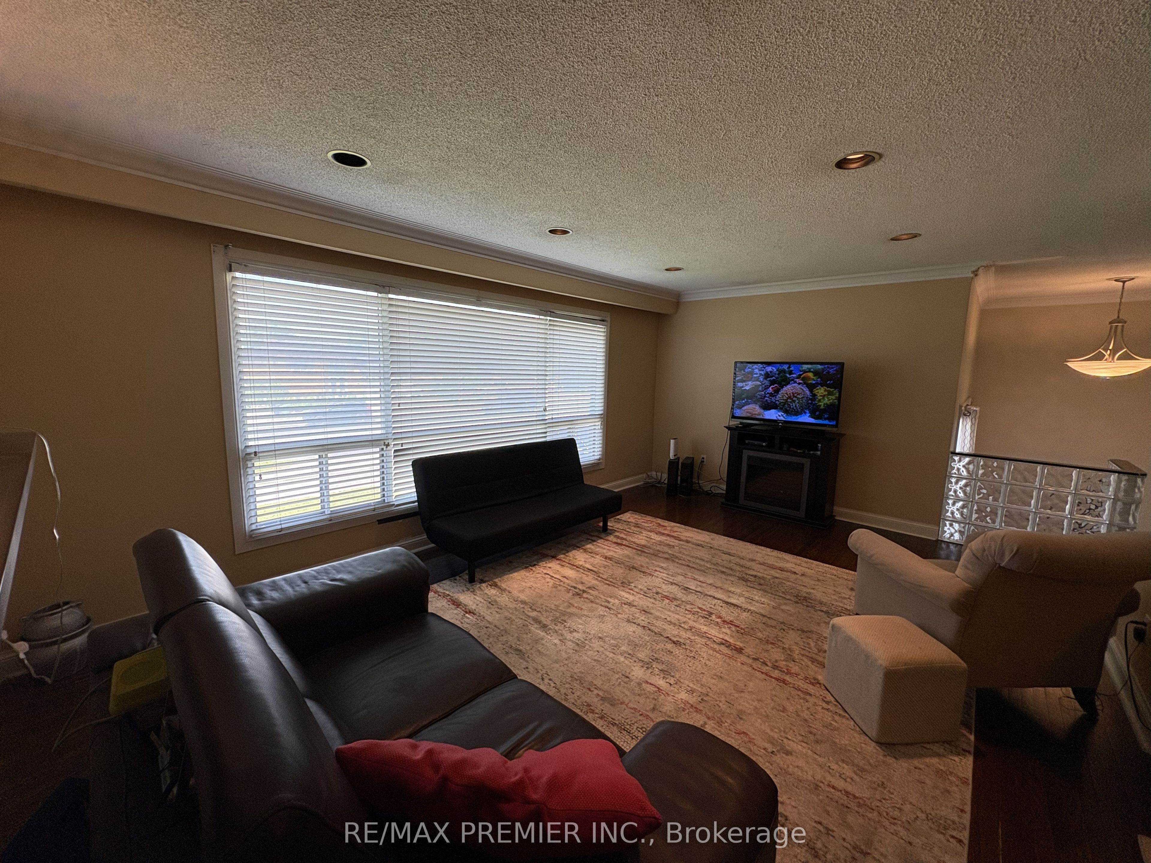 2979 Weston Road, Toronto, ON M9M 2T1 photo 5