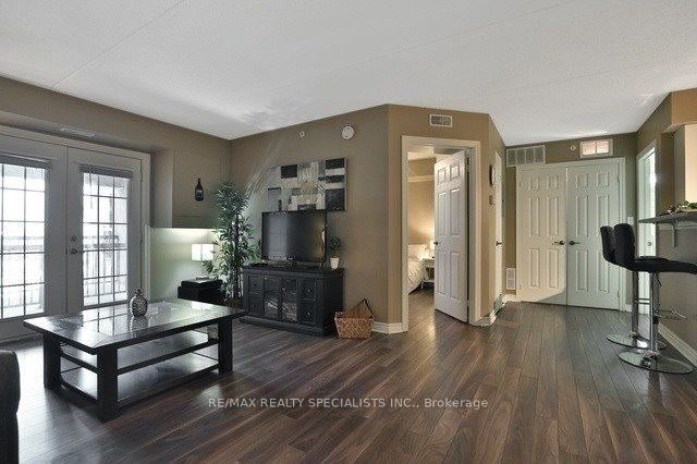 2035 Appleby Line 308, Burlington, ON L5L 7G8 photo 3