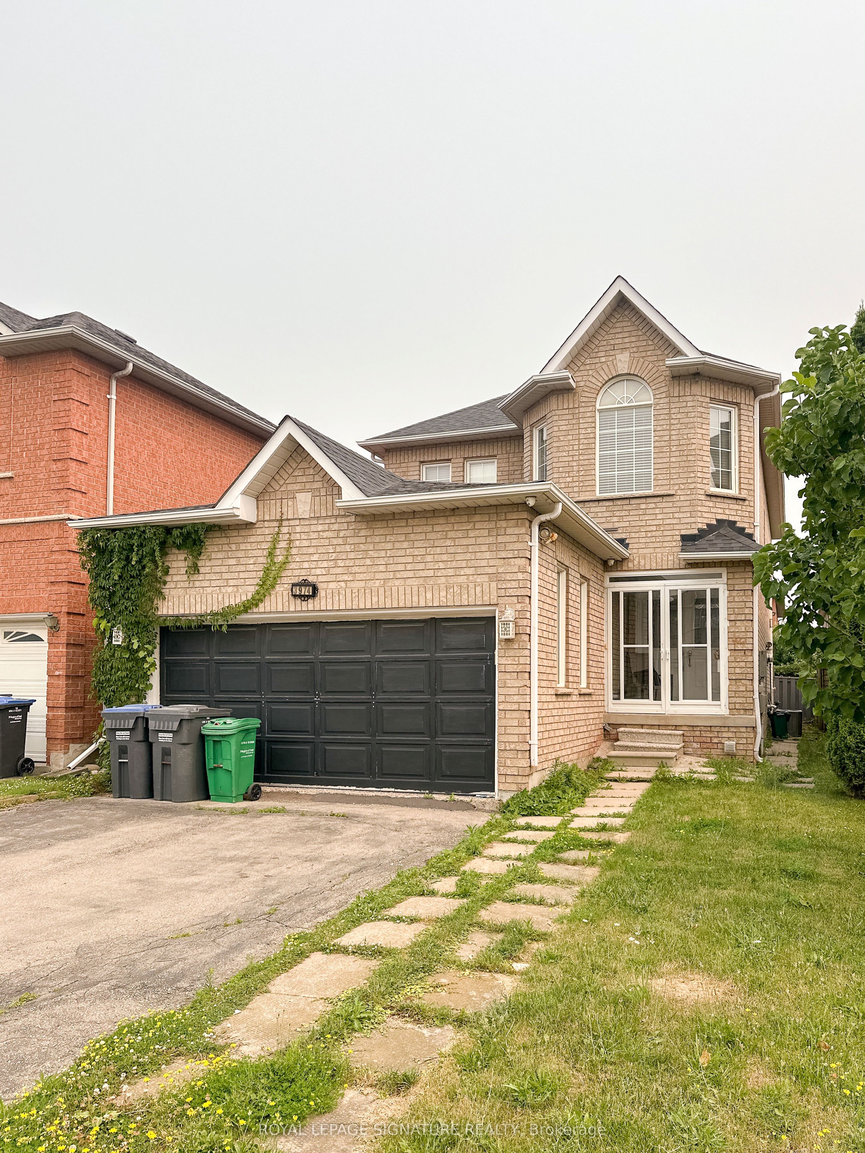 3974 Foxwood Avenue Bsmt, Mississauga, ON L5N 7V4 photo 2
