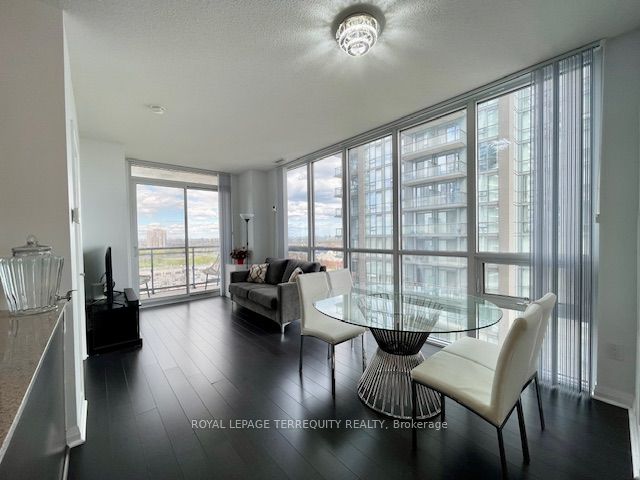 5033 Four Springs Avenue 1219, Mississauga, ON L5R 0G6 photo 4