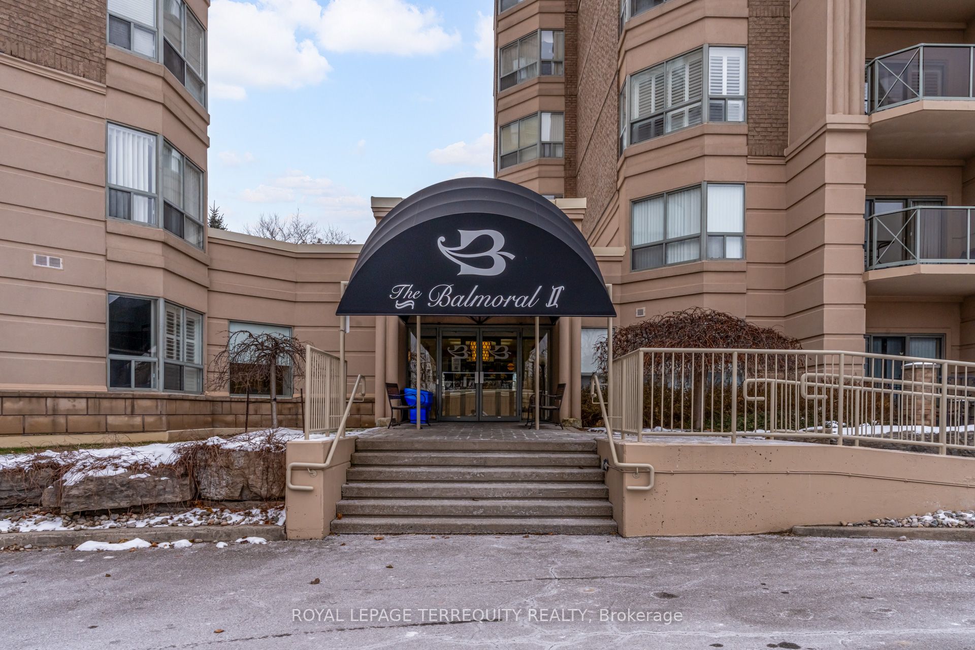 2085 Amherst Heights Drive 212, Burlington, ON L7P 5C2 photo 5