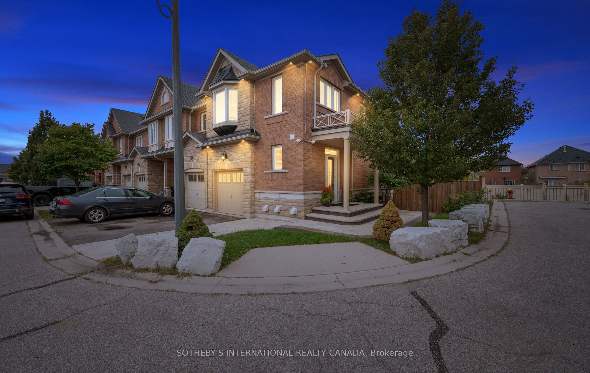 745 Farmstead Drive 21, Milton, ON L9T 8B1
