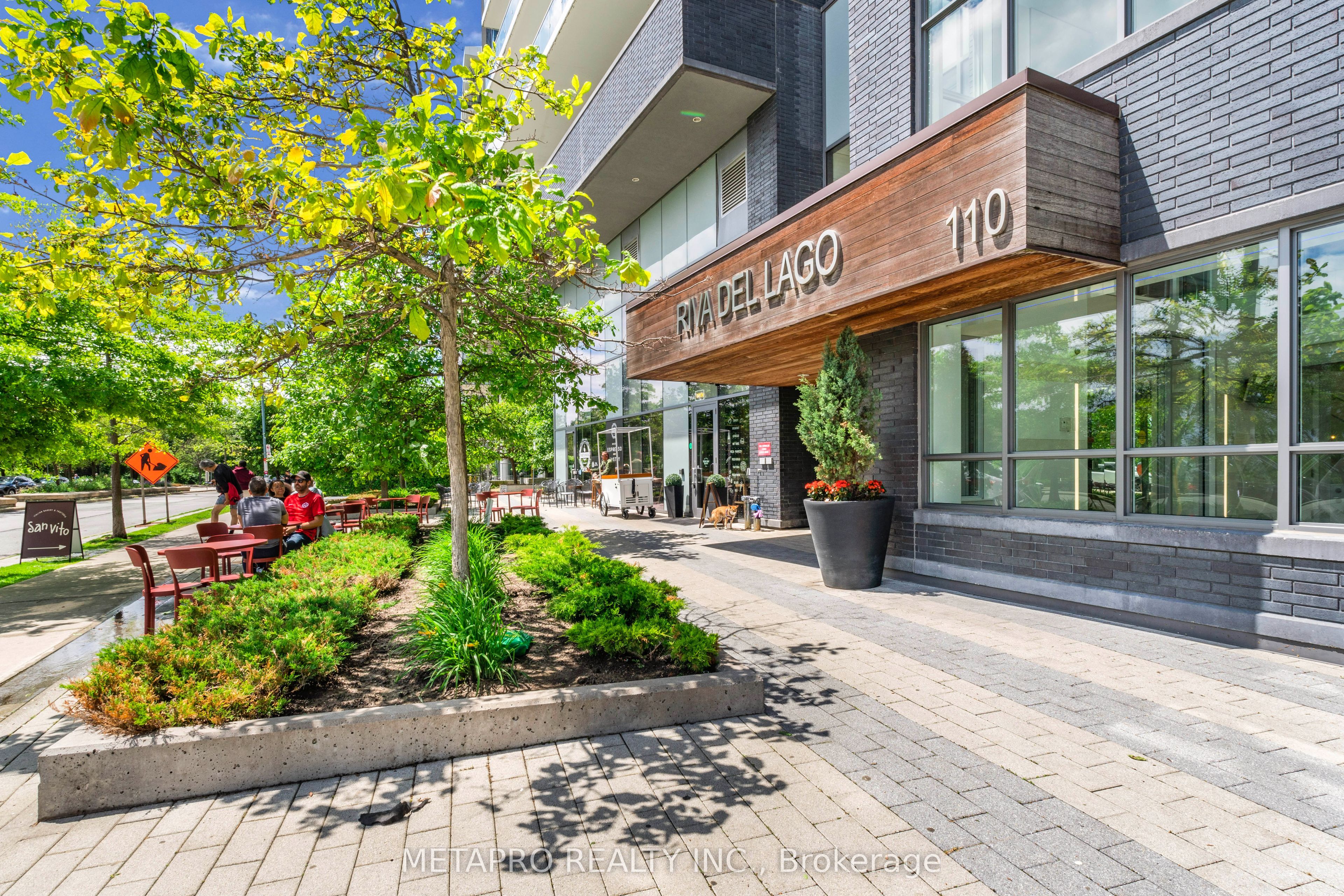 110 SE Marine Parade Drive 809, Toronto, ON M8V 0A3