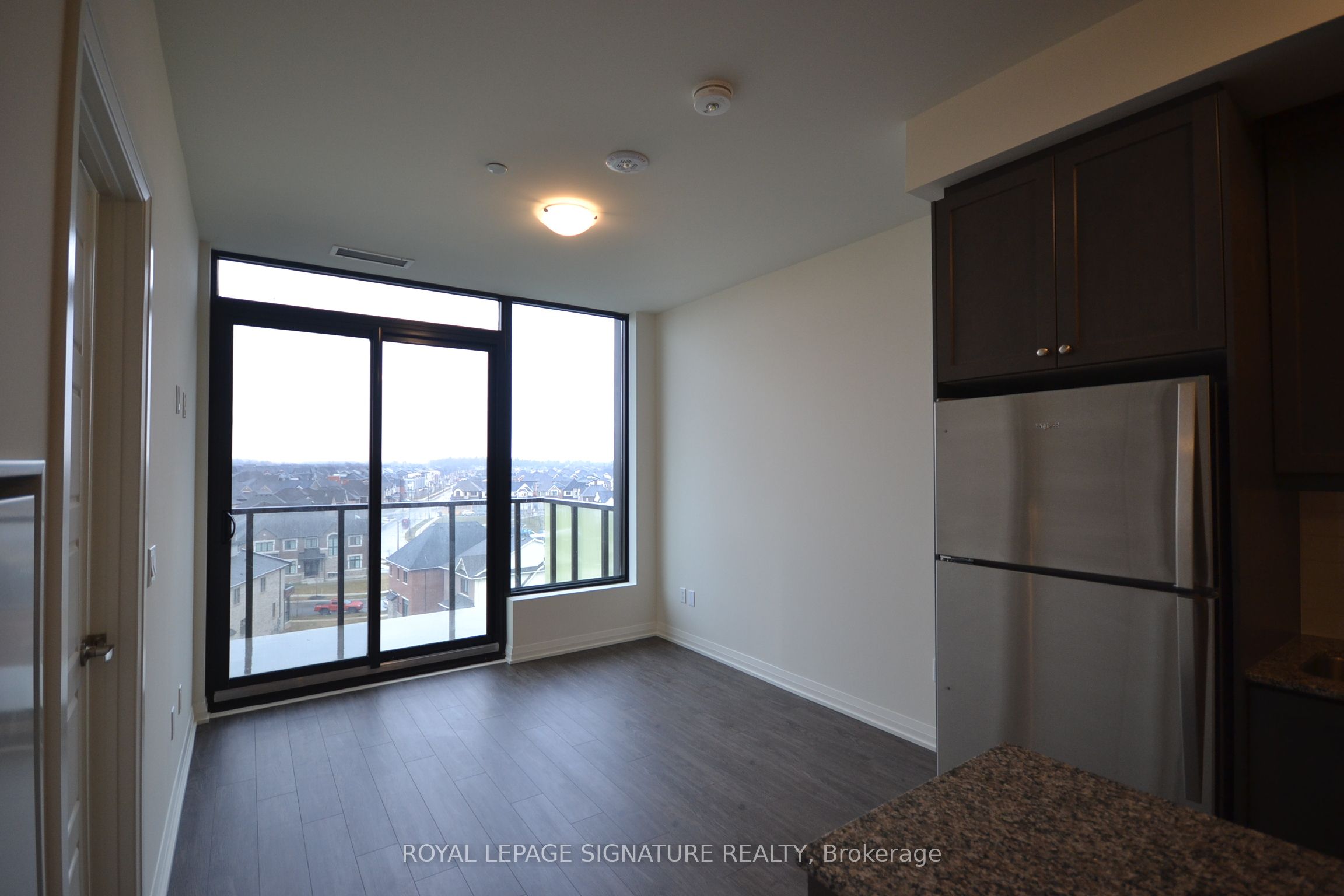 3006 William Cutmore Boulevard 614, Oakville, ON L6H 8A4 photo 2