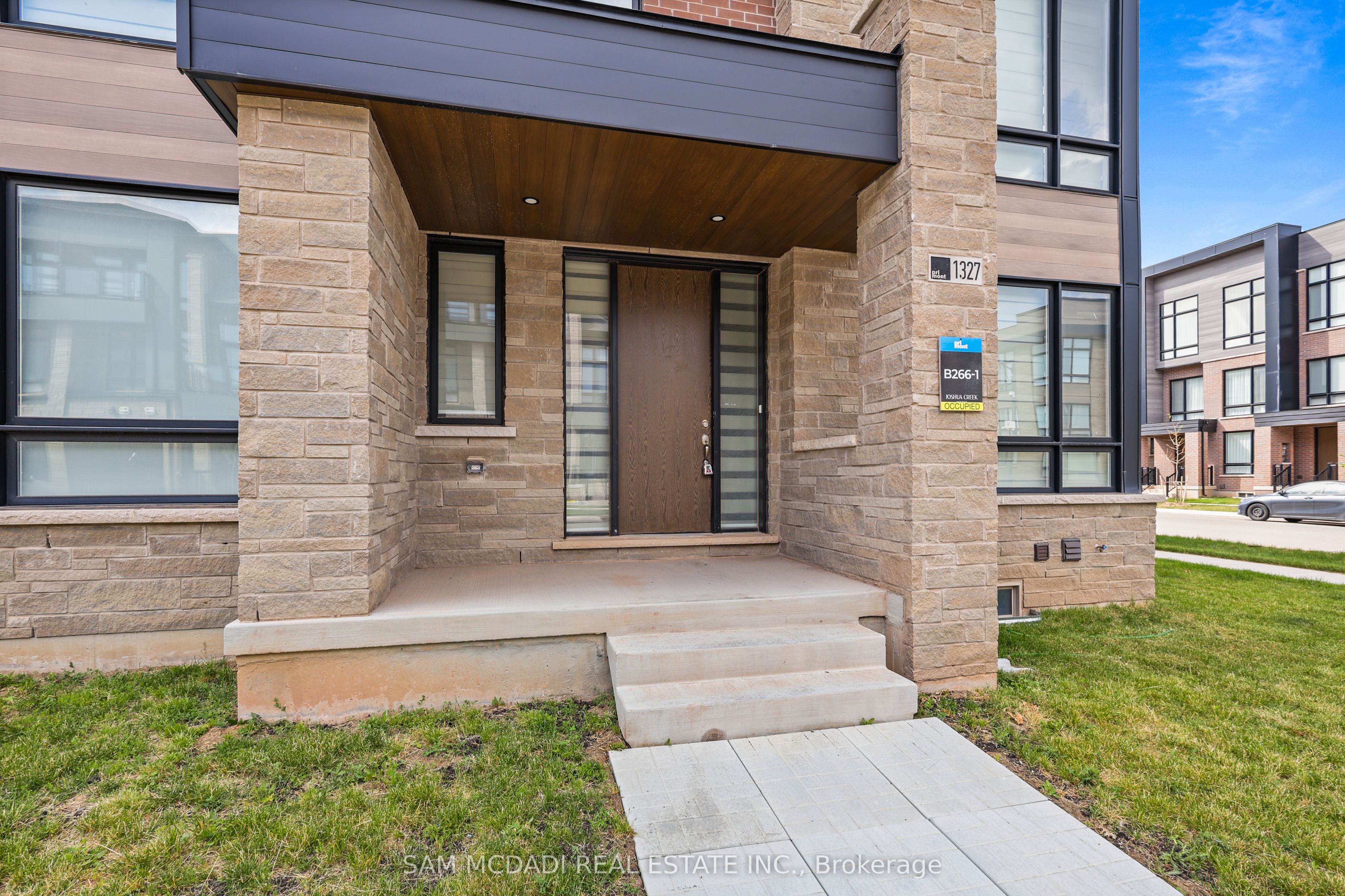 1327 Anthonia Trail, Oakville, ON L6H 7Y8 photo 3