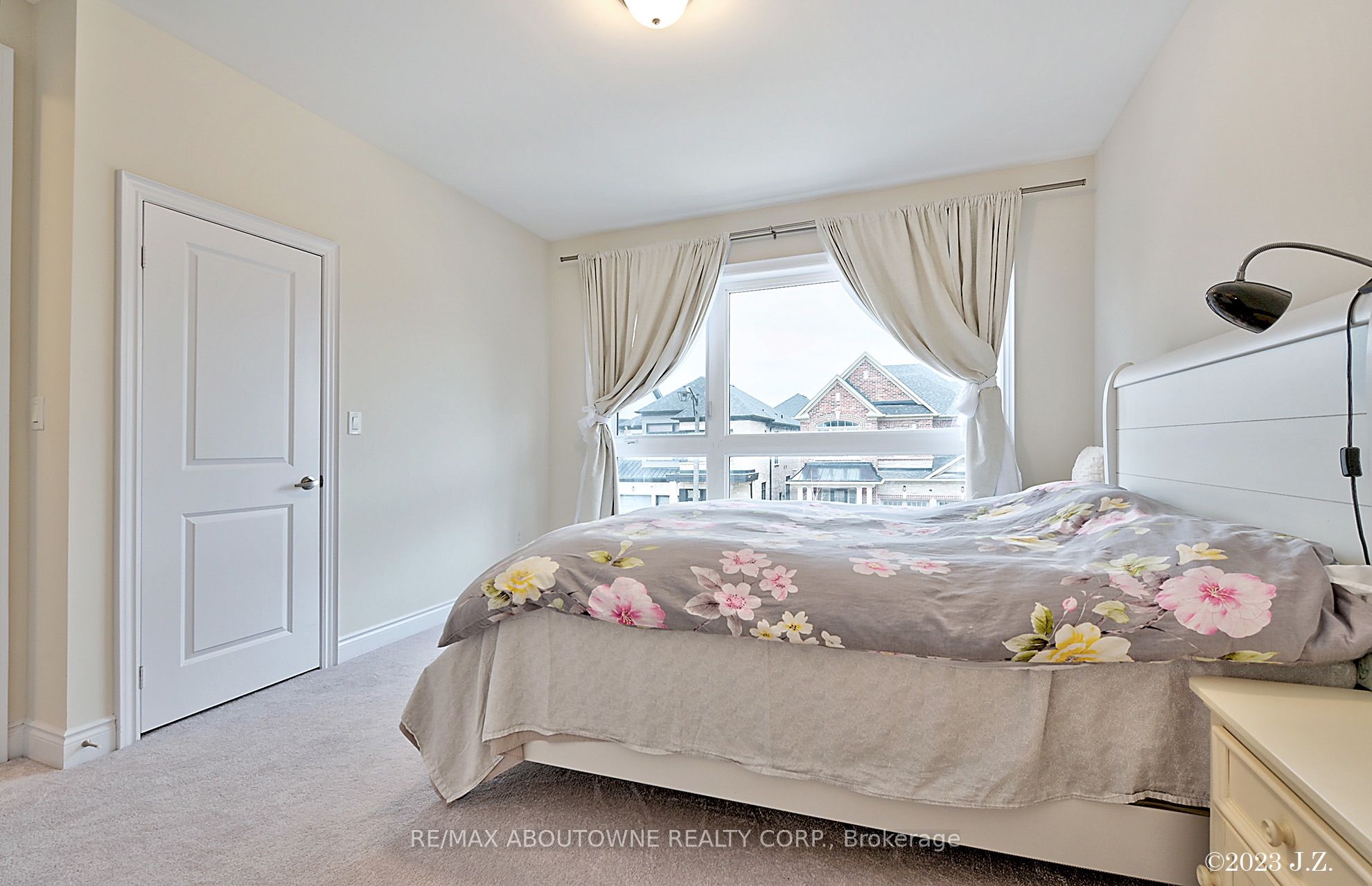 1197 Stag Hollow UNIT 1, Oakville, ON L6M 4G3 photo 3