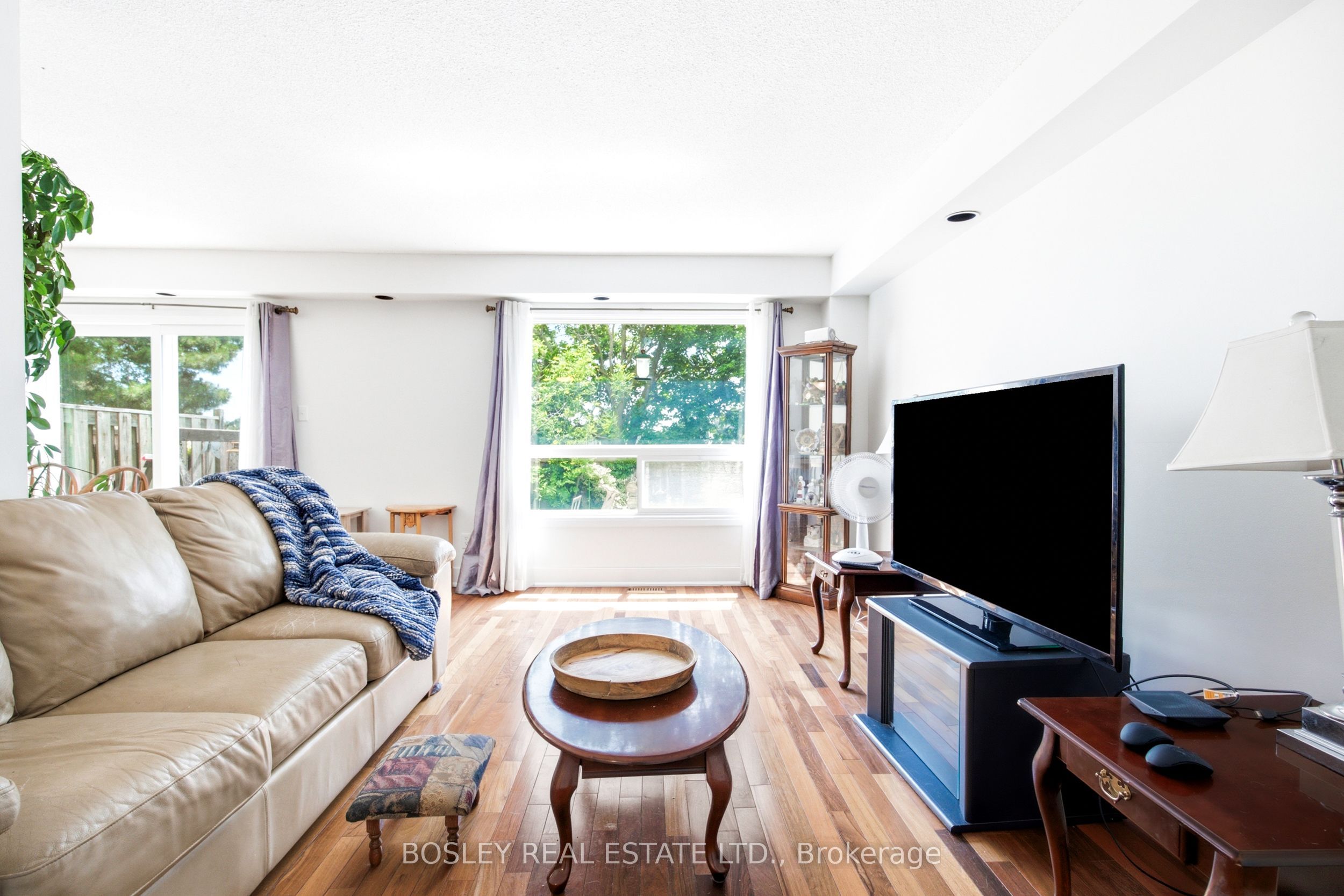 3079 Fifth Line W 18, Mississauga, ON L5L 3T1 photo 3