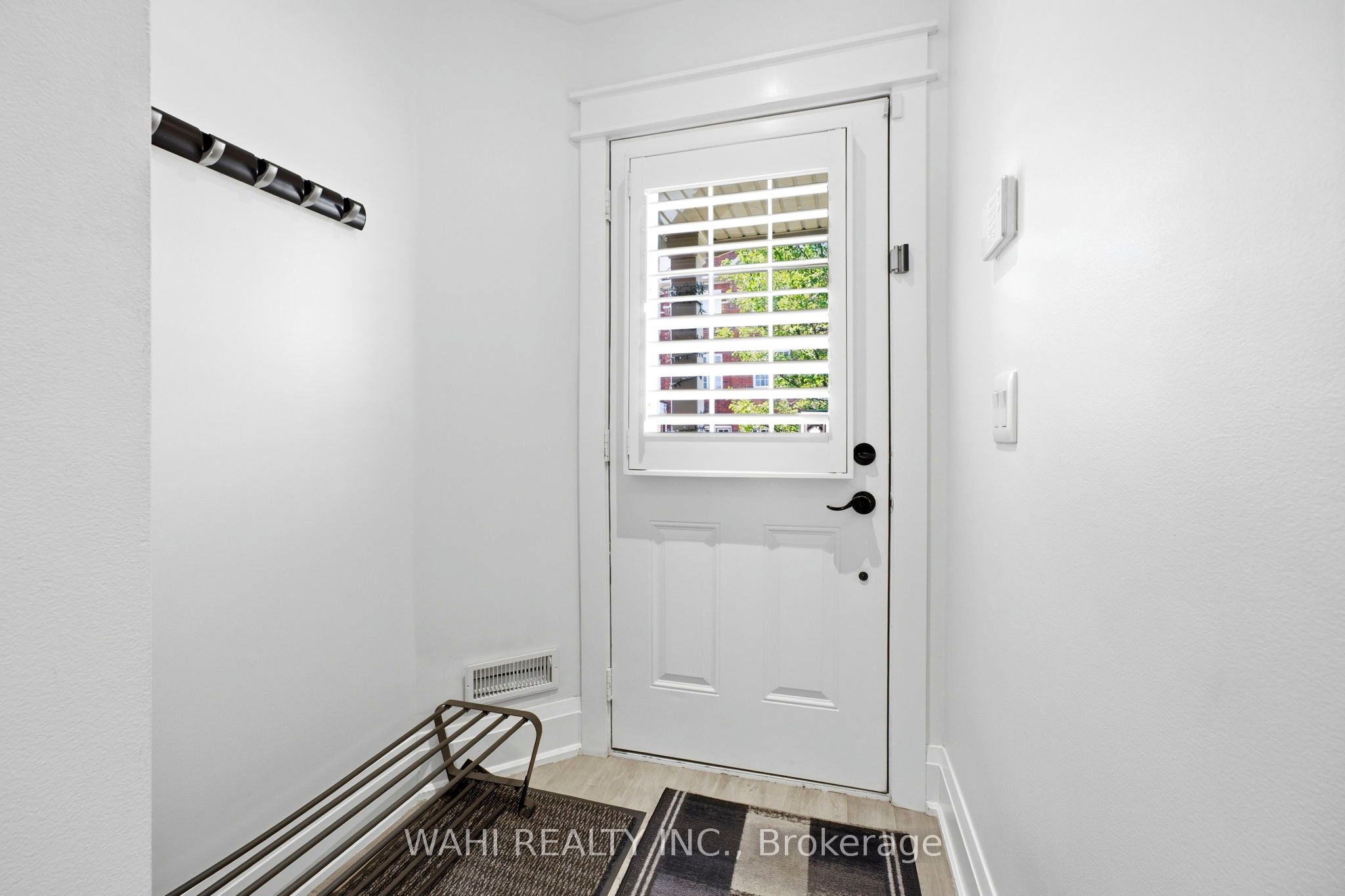 13 Rock Haven Lane, Brampton, ON L6X 0H2 photo 3