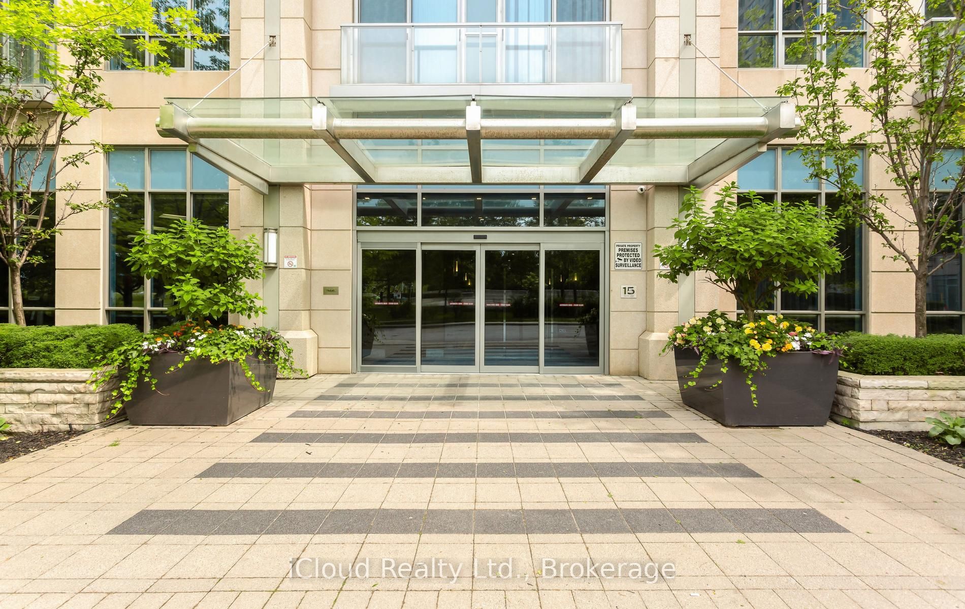 15 Viking Lane 2502, Toronto, ON M9B 0A4 photo 4