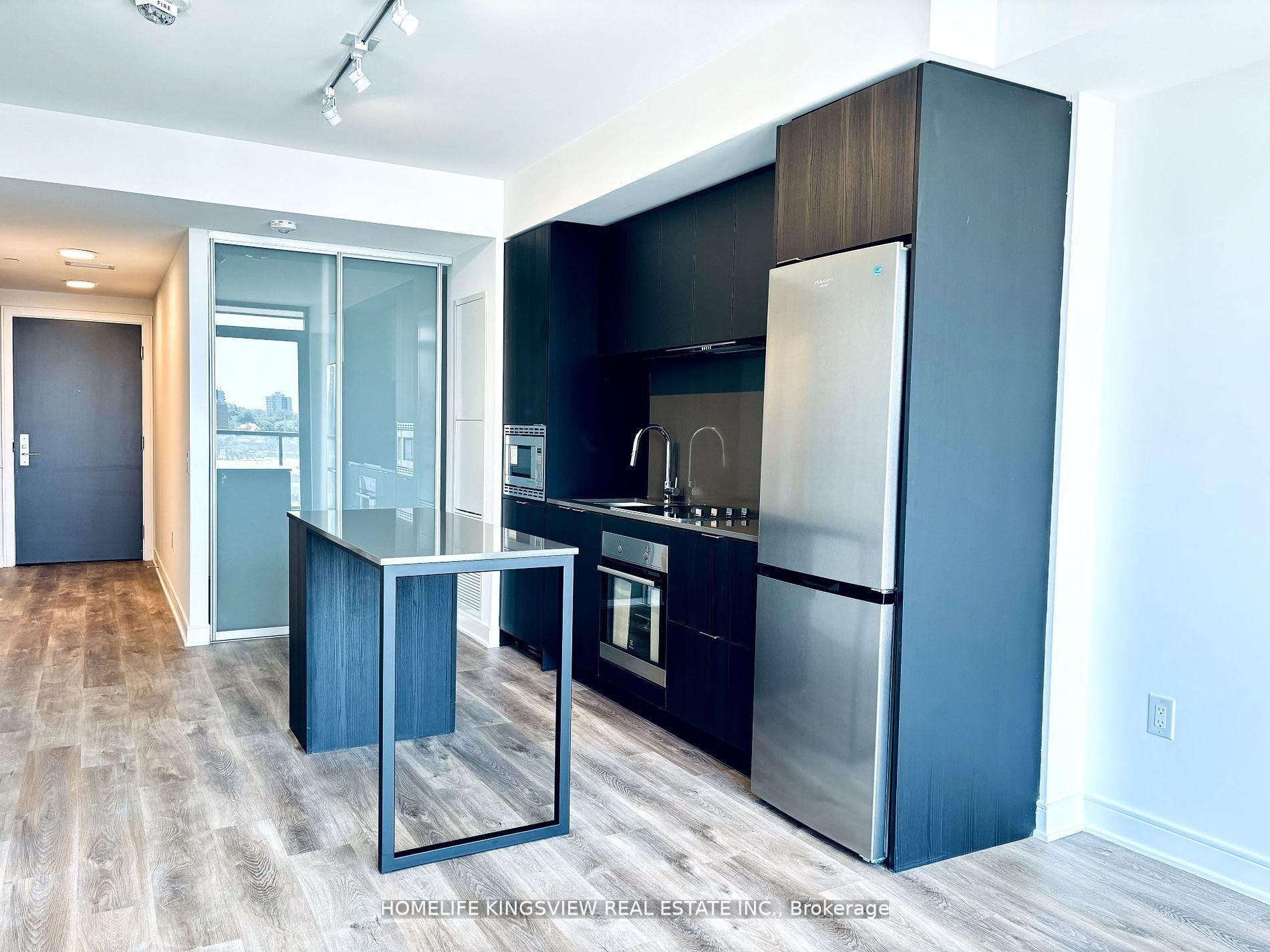 86 Dundas Street E 522, Mississauga, ON L5A 0B1 photo 4