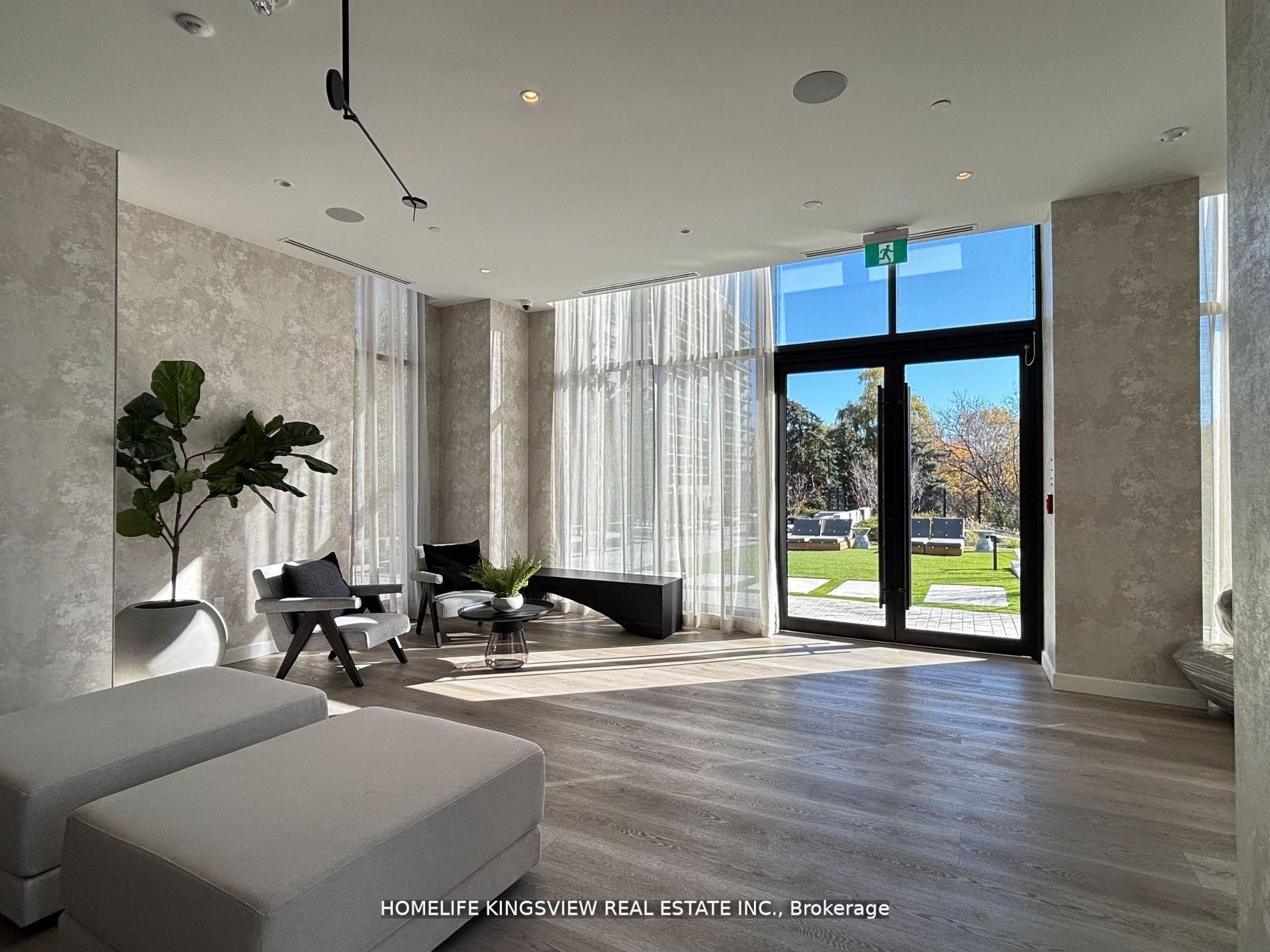 86 Dundas Street E 522, Mississauga, ON L5A 0B1 photo 5