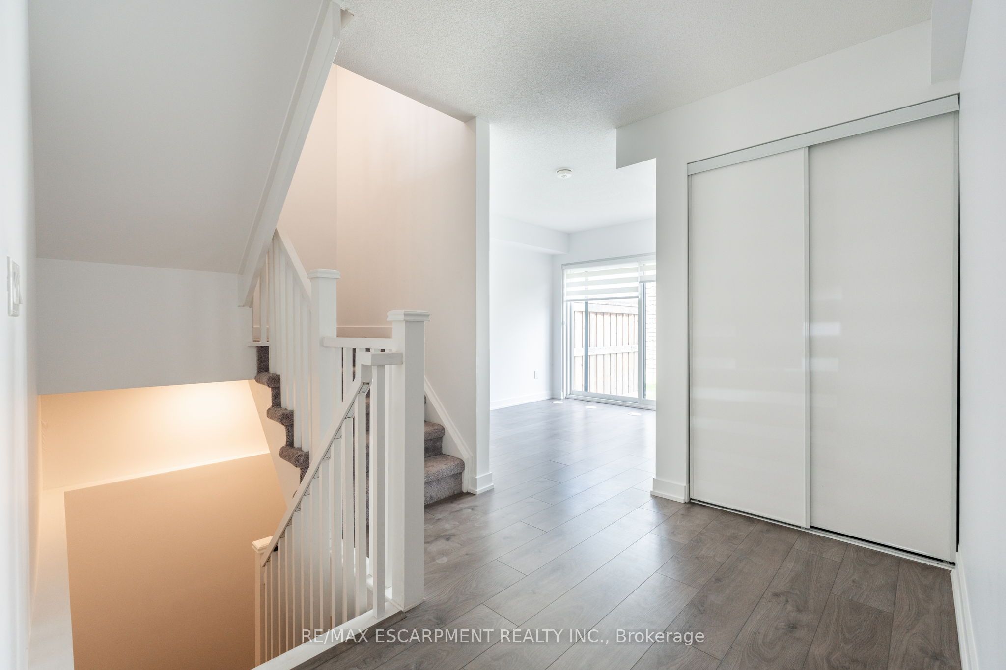 1121 Cooke Boulevard 73, Burlington, ON L7T 0C3 photo 4