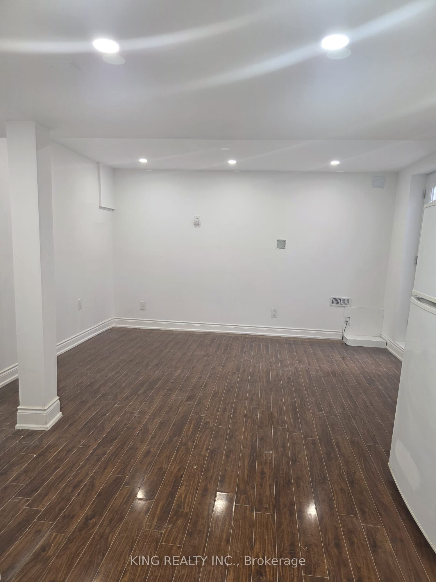 6 Chestermere Crescent Basement, Brampton, ON L7A 2A4 photo 4