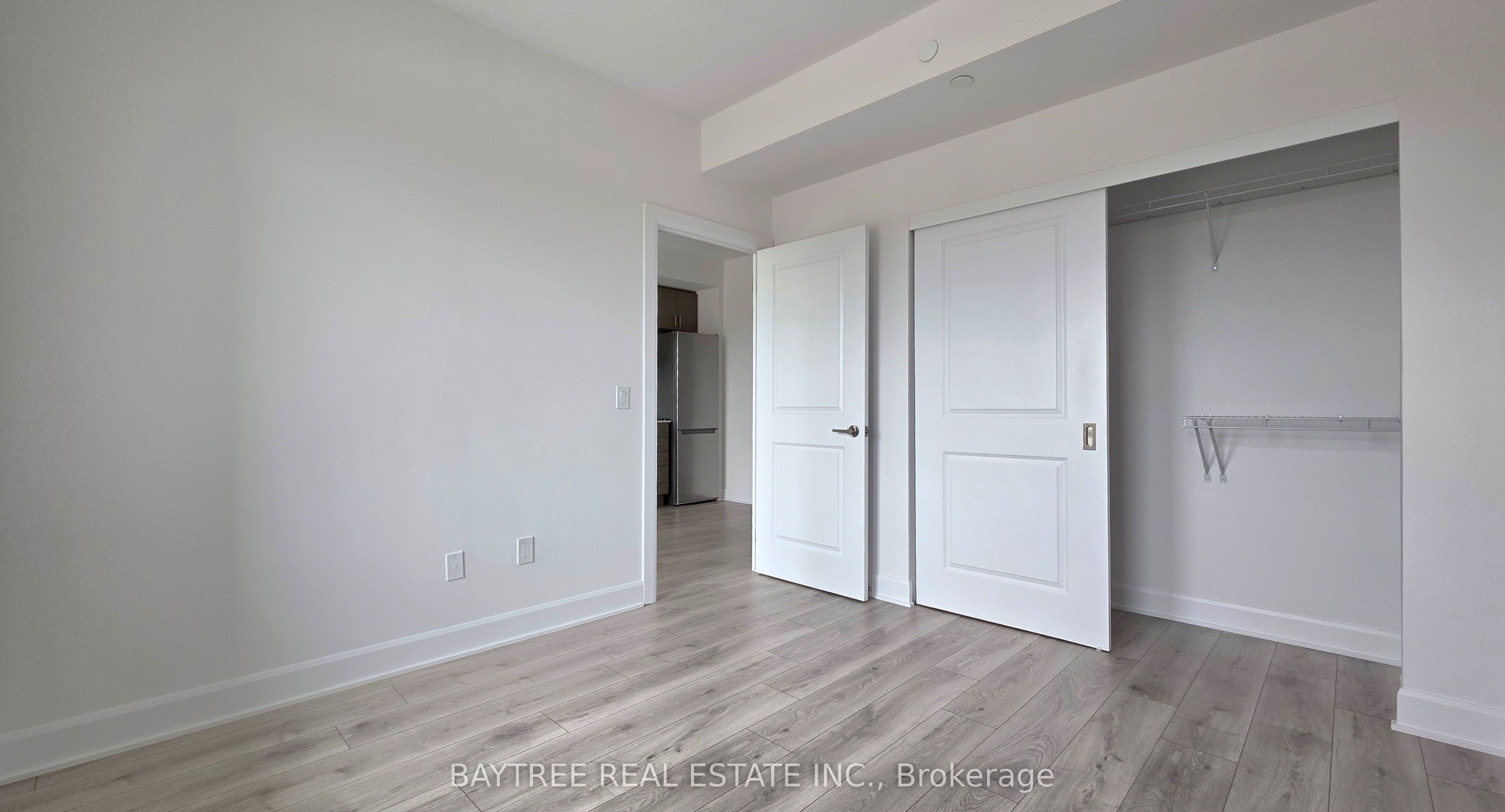 3240 William Coltson Avenue 323, Oakville, ON L6H 8C8 photo 5