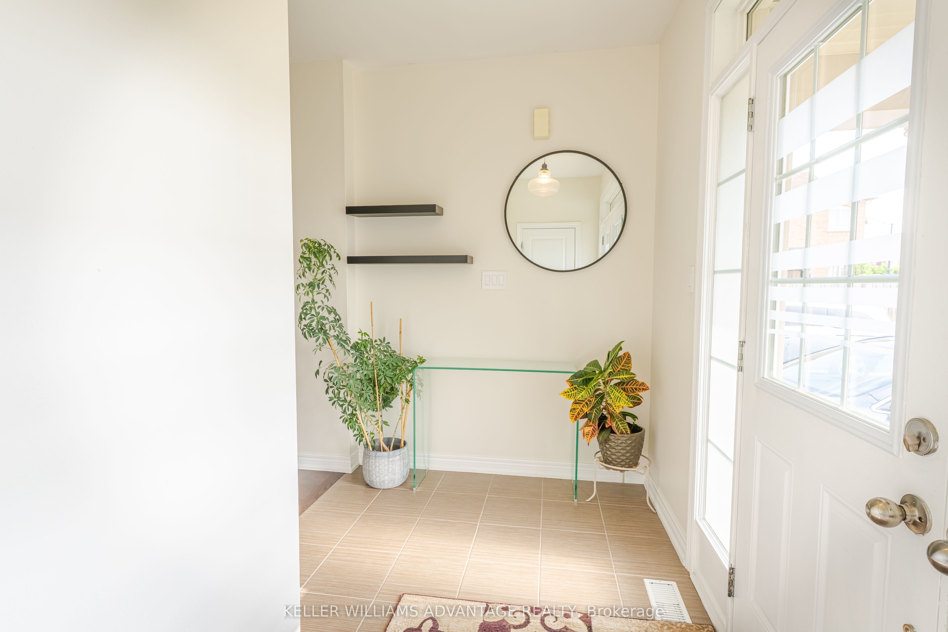 8 Teaberry Terrace, Brampton, ON L6Y 0Y1 photo 3