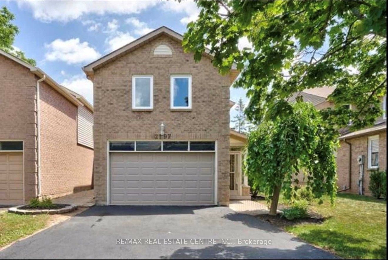 2197 Munn's Avenue, Oakville, ON L6H 3S9