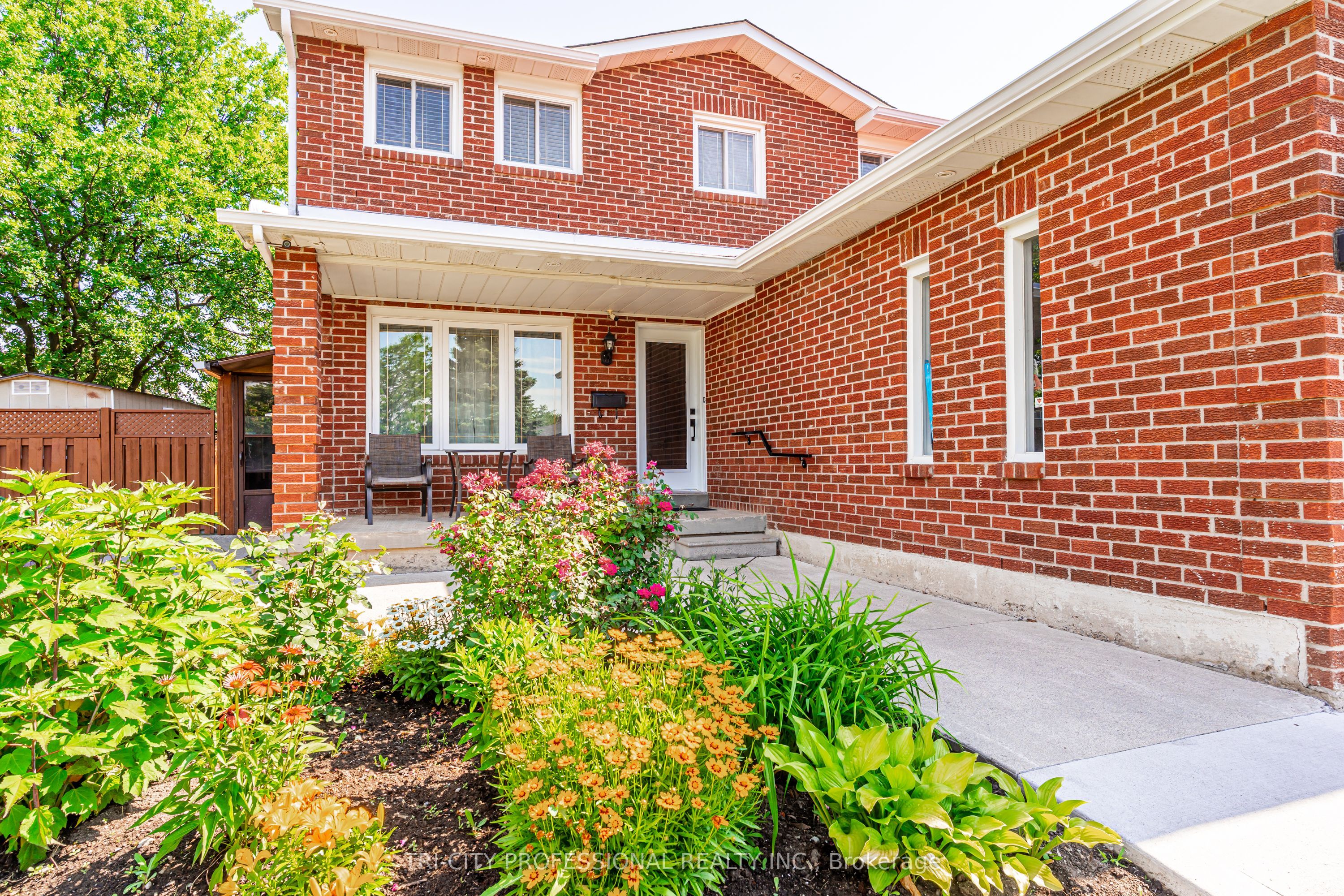 2 Burnley Place, Brampton, ON L6Z 2V1 photo 5