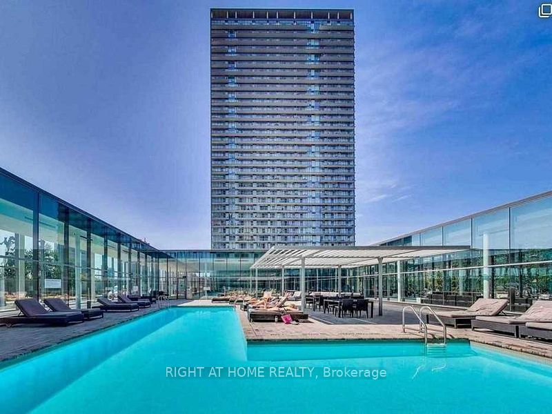 103 The  Queensway N/A 1207, Toronto, ON M6S 5B3