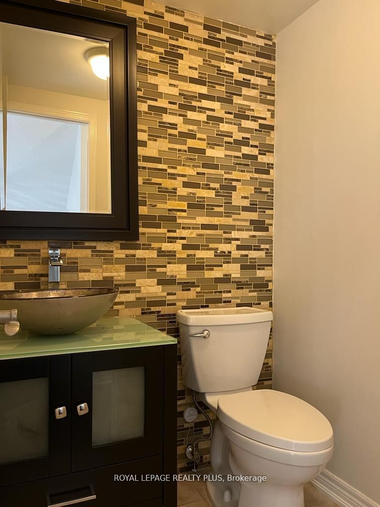 3246 Ridgeleigh Heights, Mississauga, ON L5M 6S6 photo 5