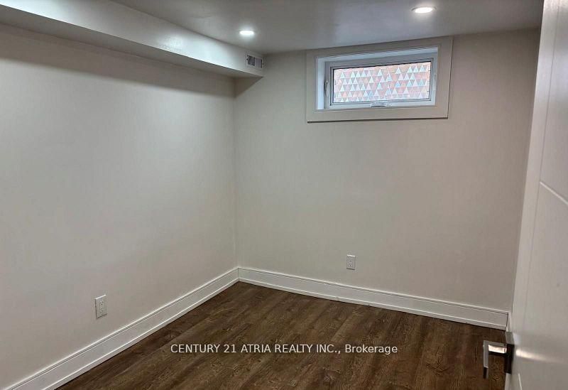 678 Tretheway Drive E 2, Toronto, ON M6M 4C4 photo 4