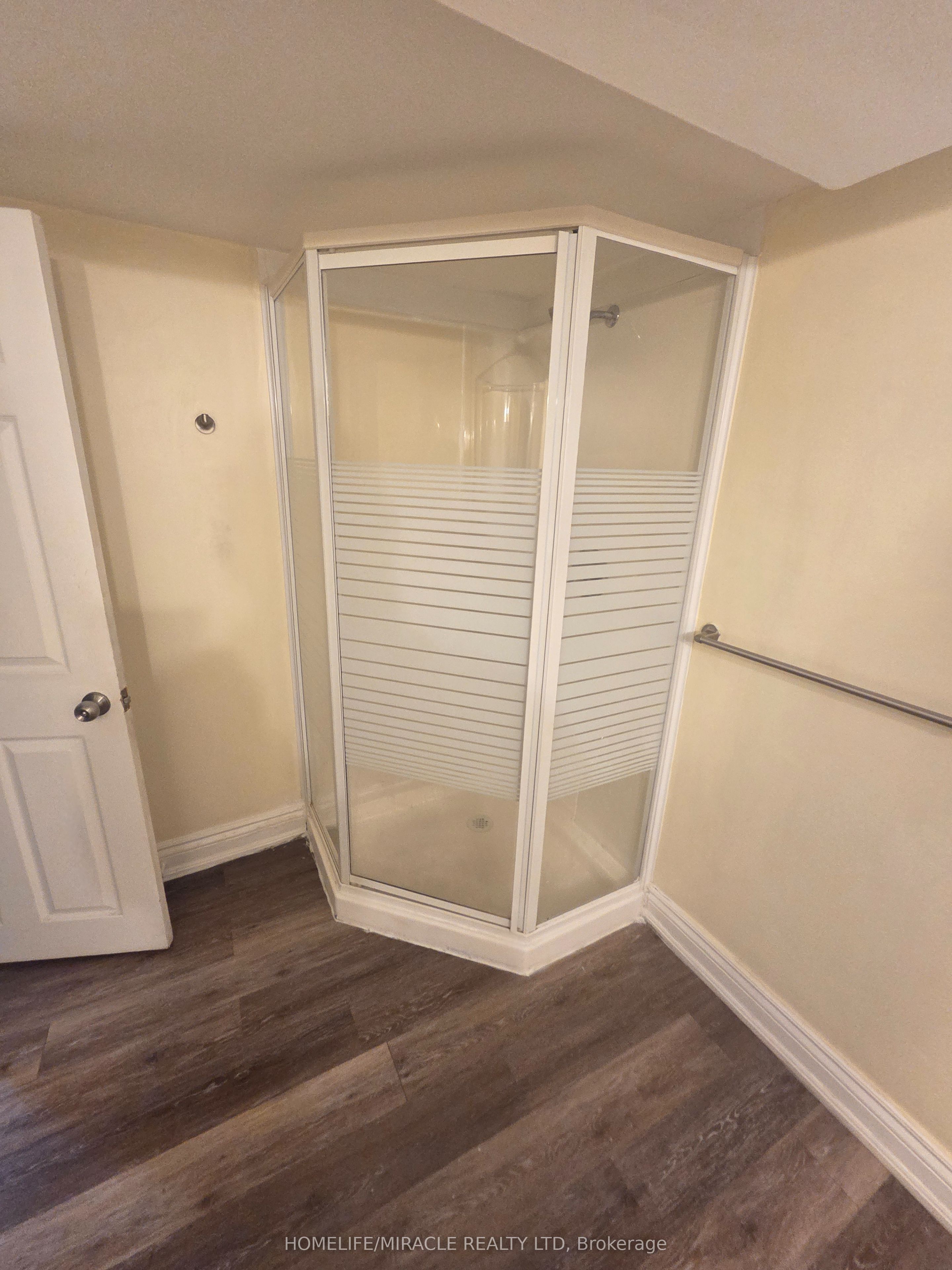 6 Sterne Avenue, Brampton, ON L6W 2Y4 photo 5