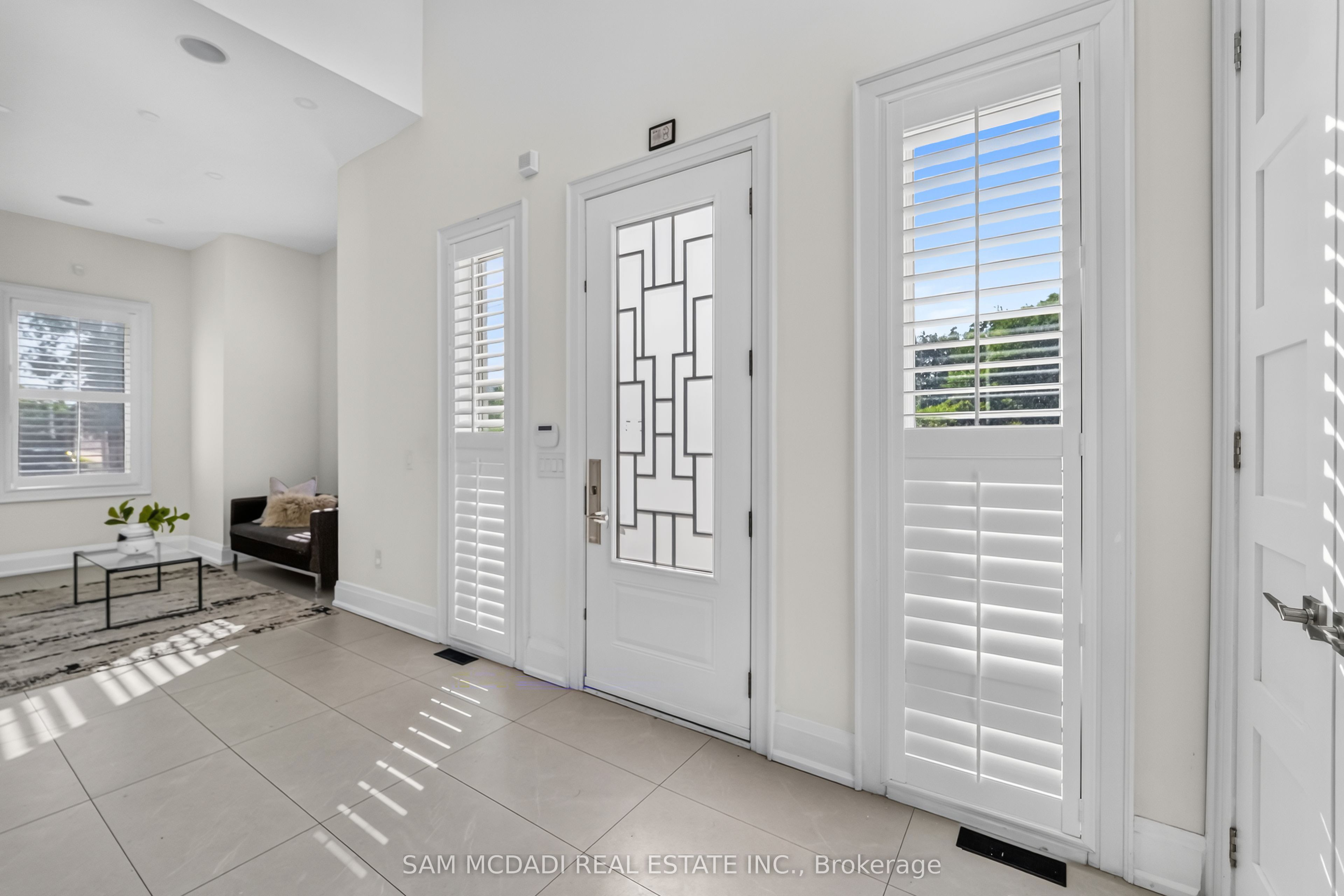 1 Brookside Drive, Mississauga, ON L5M 1H2 photo 3
