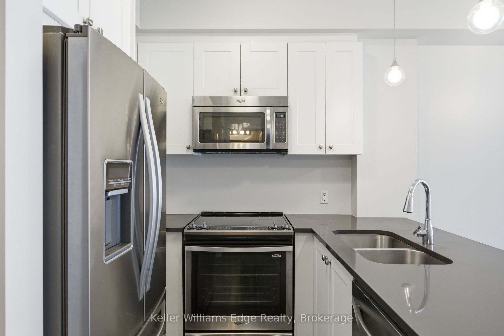 216 Oak Park Boulevard 314, Oakville, ON L6H 7S8 photo 4