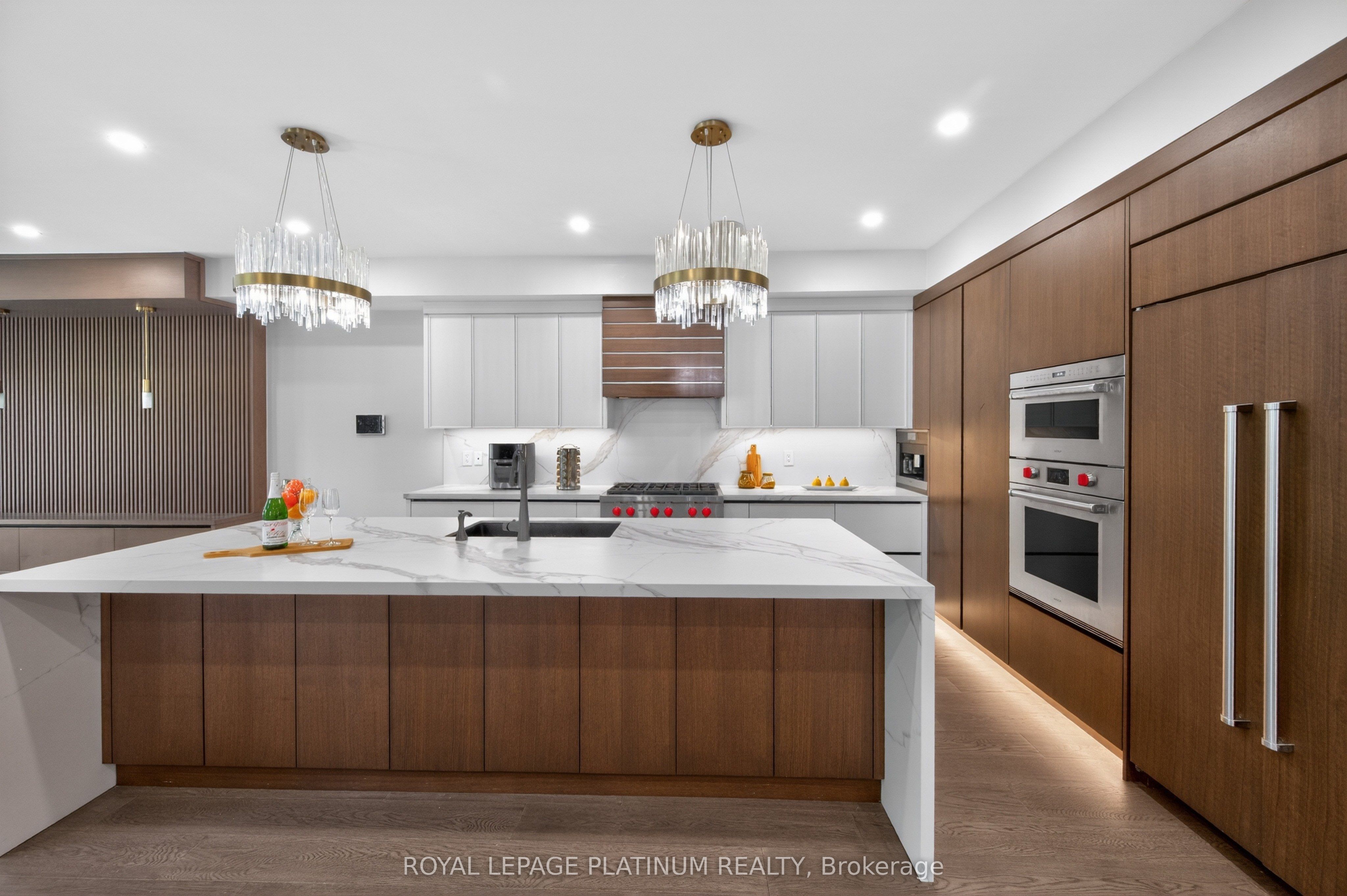 7 Arch Road, Mississauga, ON L5M 1M4 photo 4