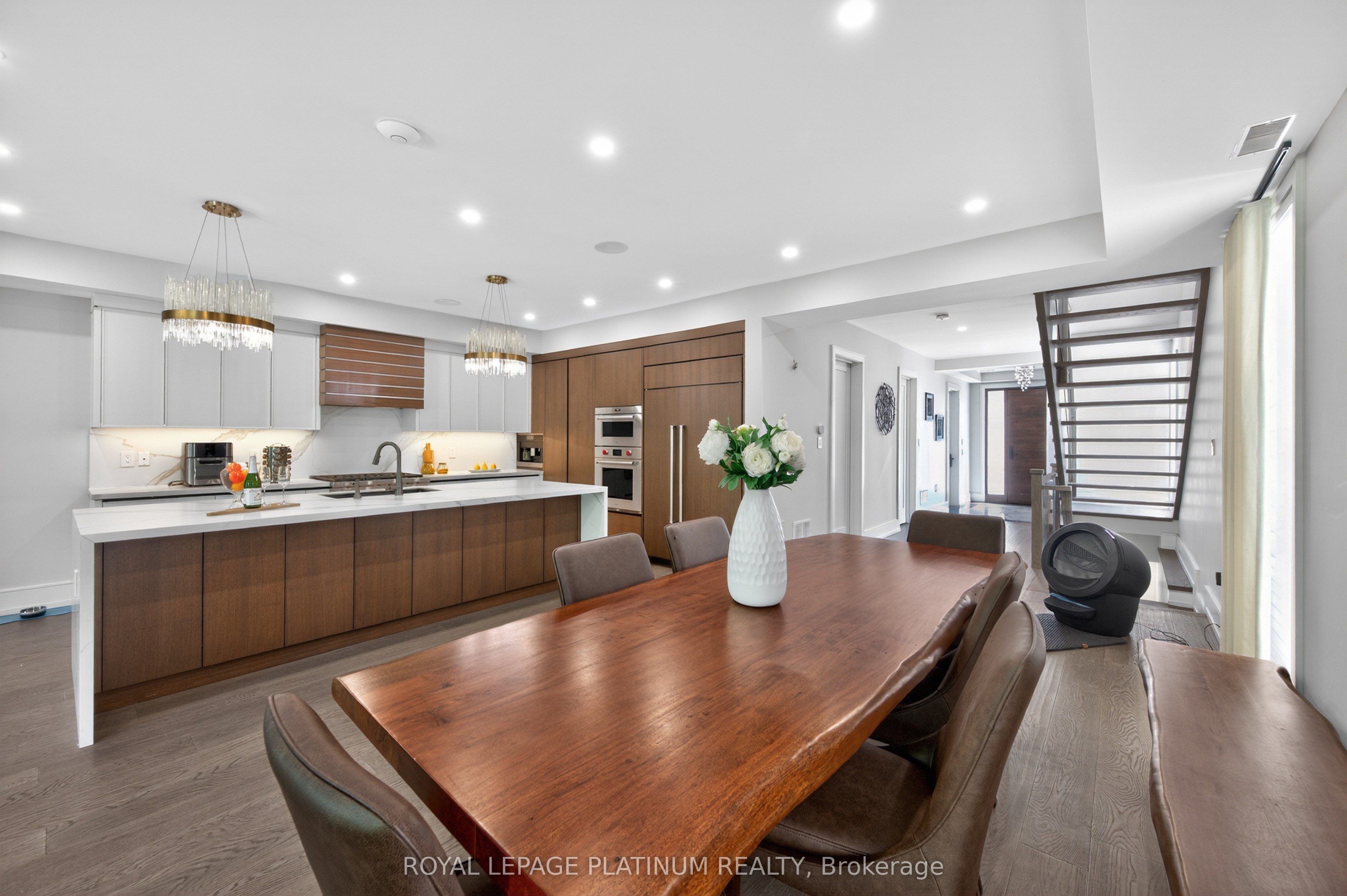 7 Arch Road, Mississauga, ON L5M 1M4 photo 5