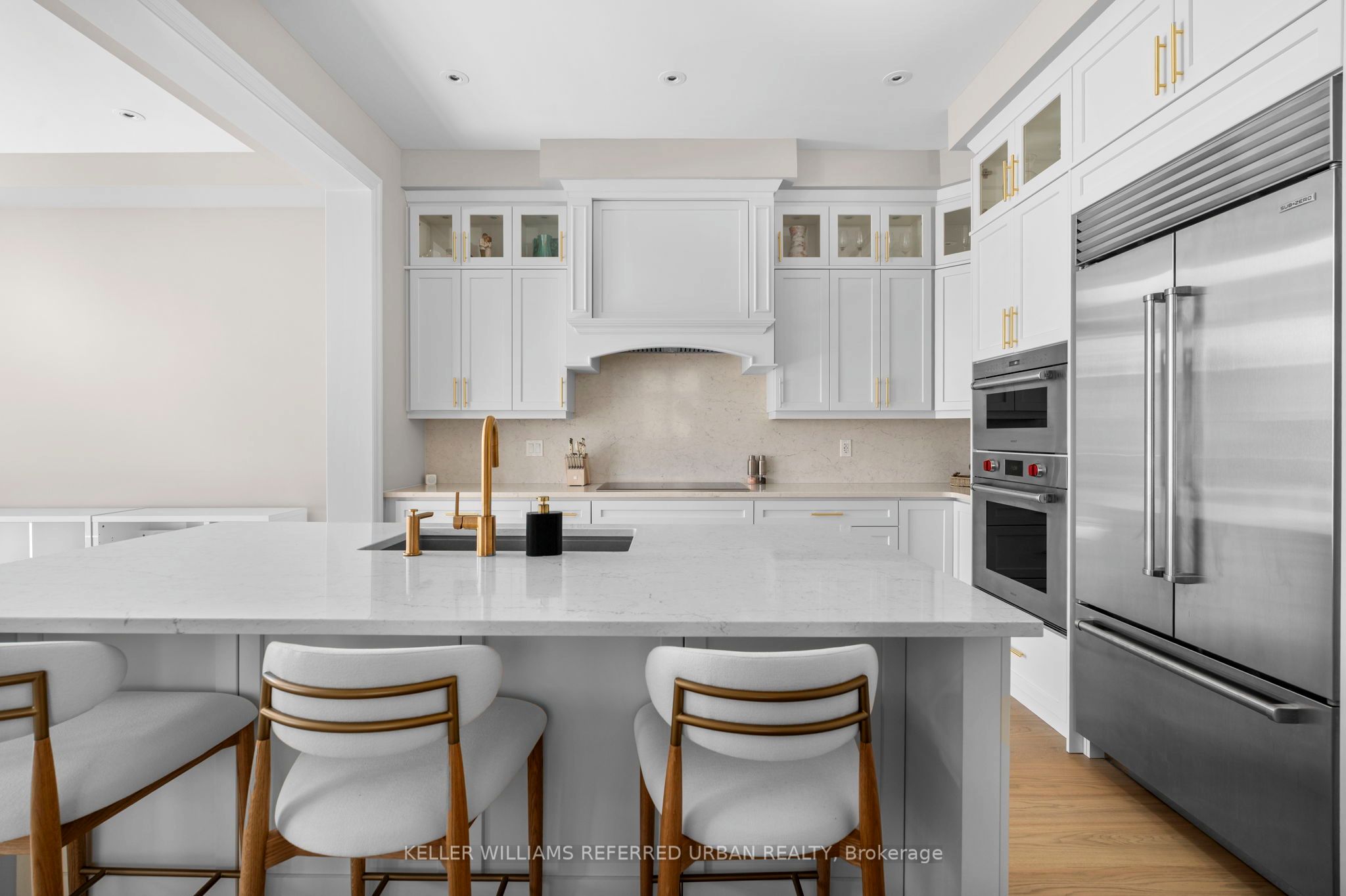 1318 Courtleigh Trail, Oakville, ON L6H 7Y5 photo 5
